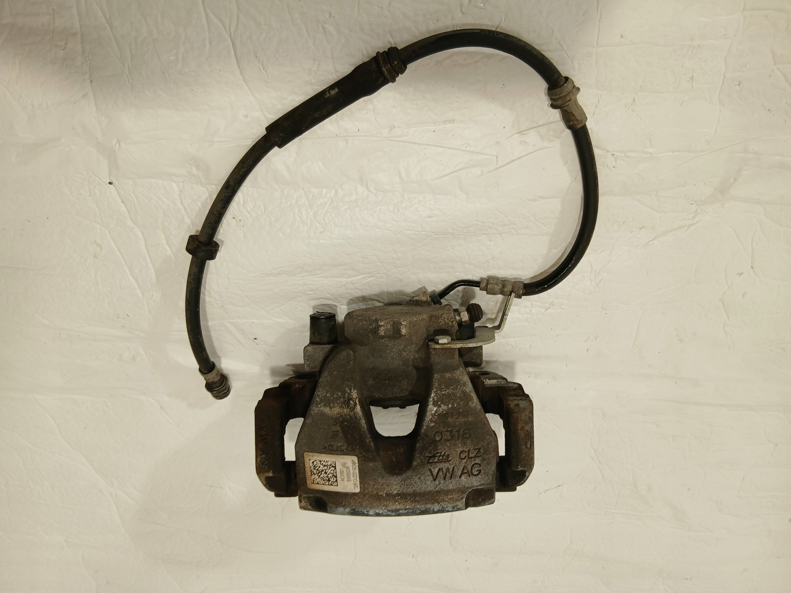 AUDI A4 B9 LIFT caliper brakes right front 8W06DH