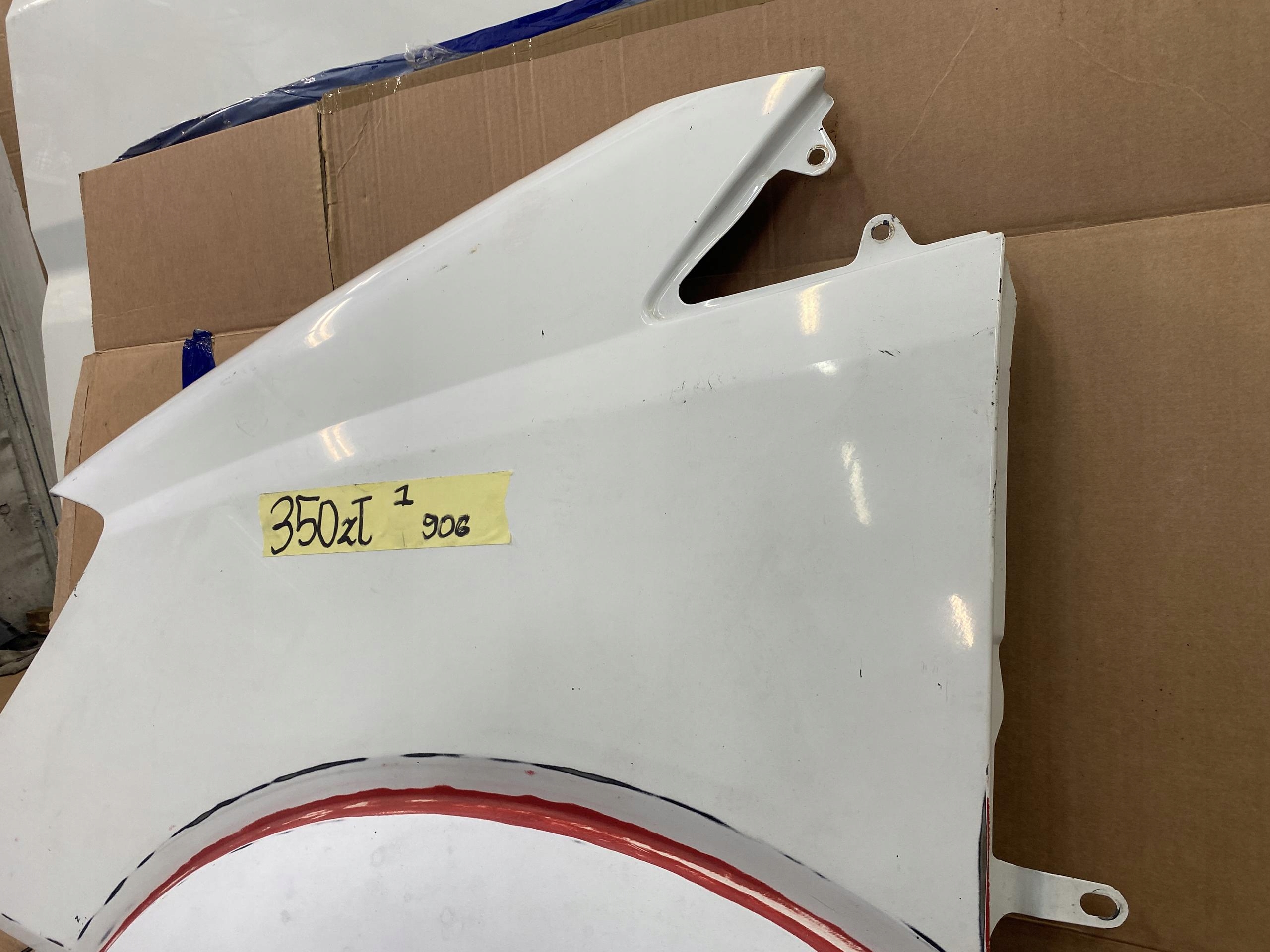 SPRINTER 906 06- fender front left BIALY