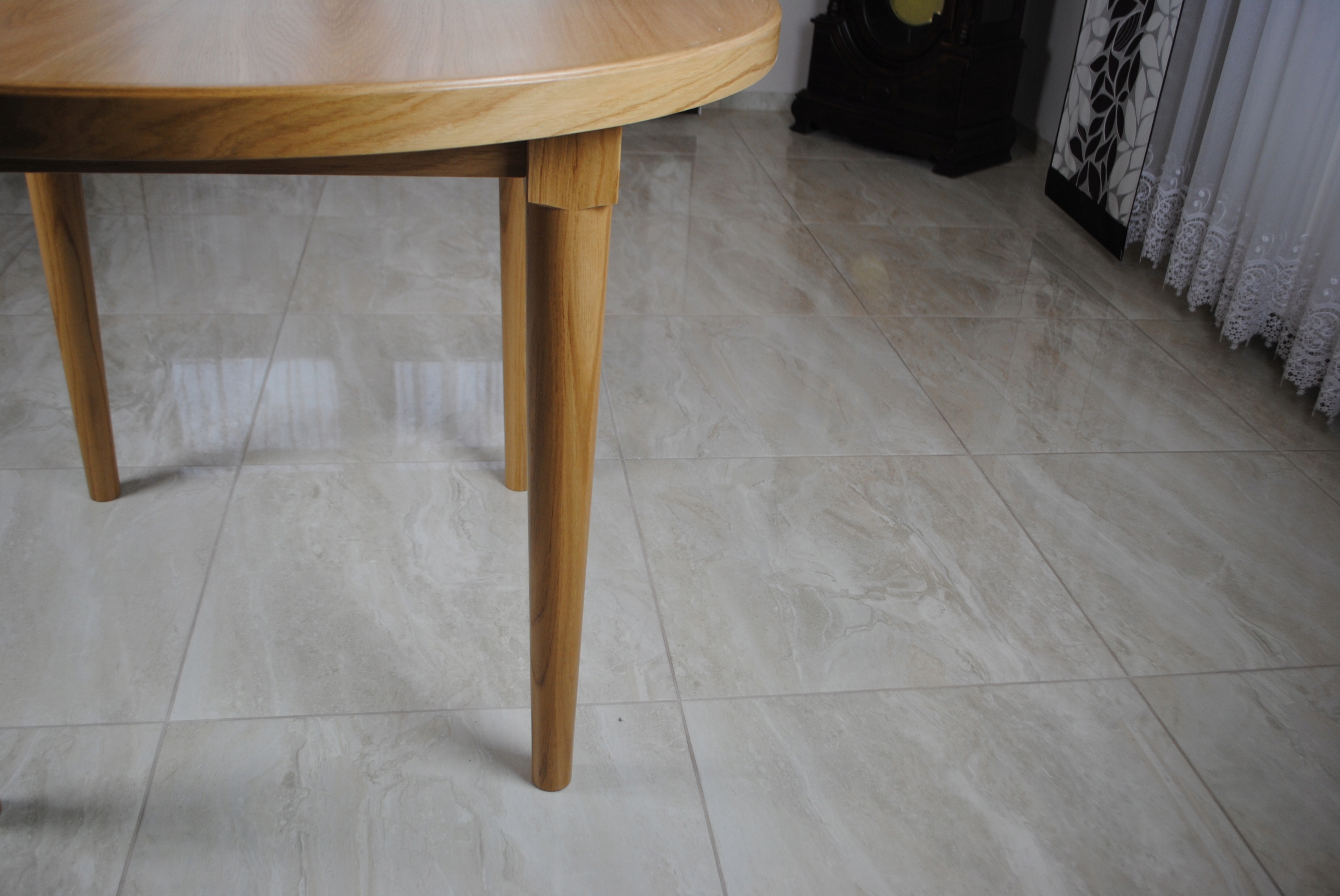 STÓŁ DĘBOWY OKRĄGŁY ROZKŁADANY 100/250 SALON JADALNIA KUCHNIA Materiał drewno