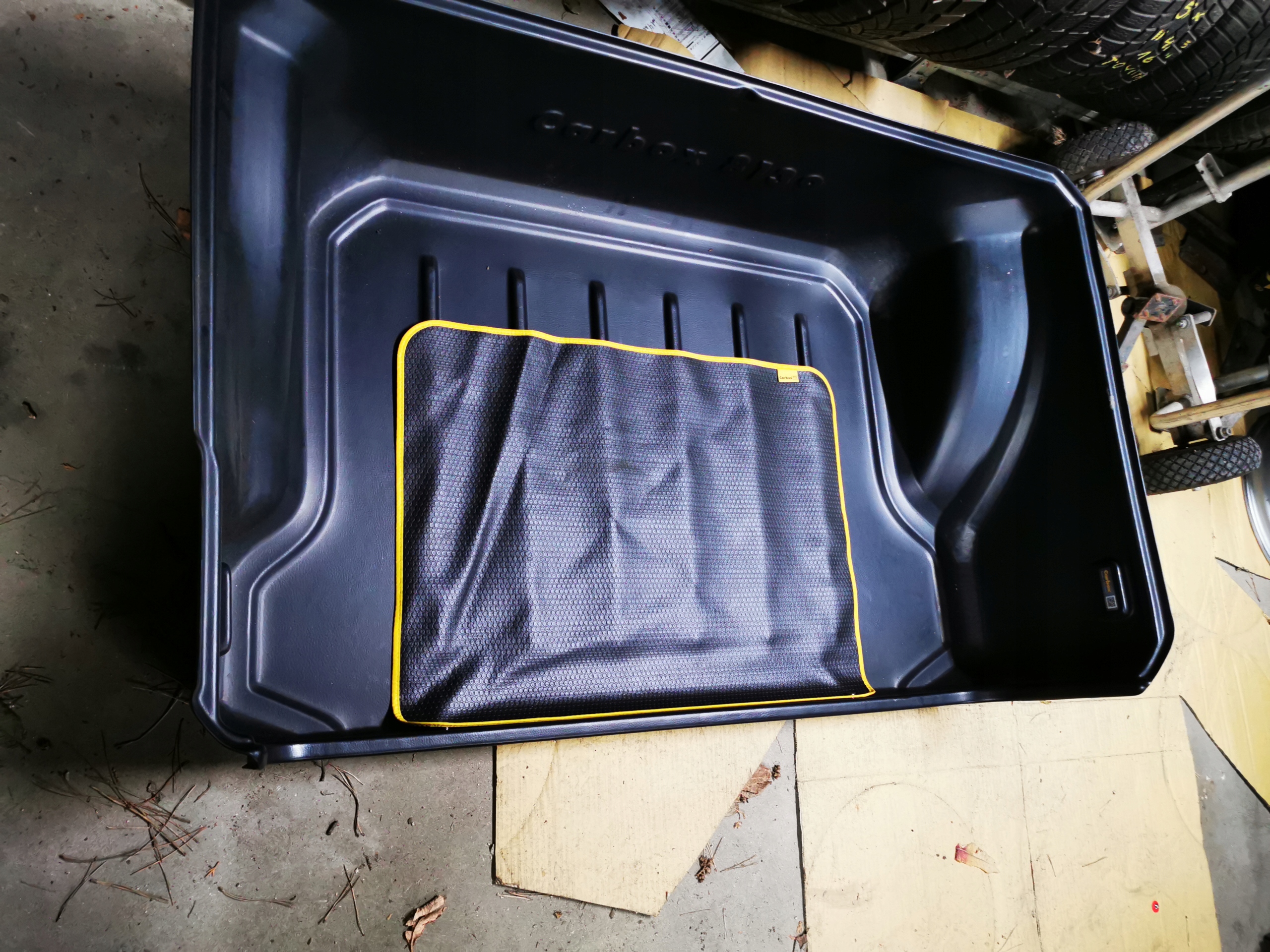 CARBOX 8139 WANNA KORYTKO BAGAŻNIKA Toyota Land Cruiser Prado (150 J15) 09- EAN (GTIN) 8591673082858