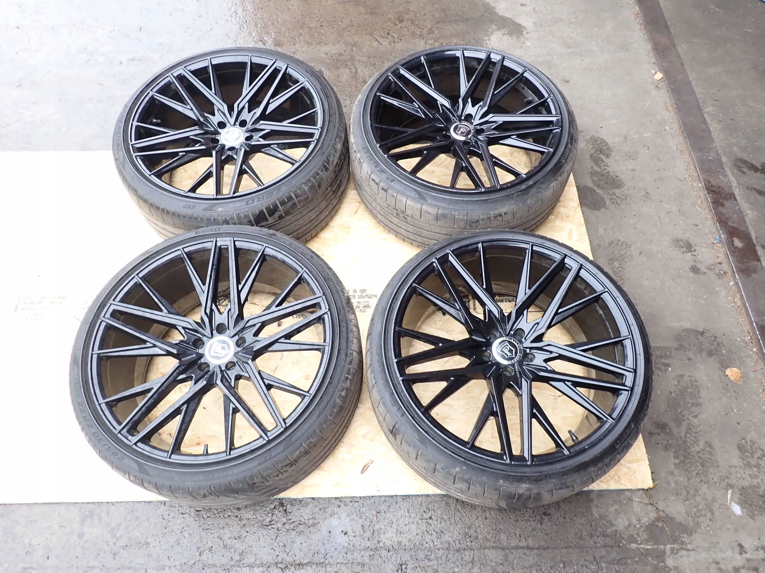 Диски Maserati Феррари Pinnacle 22