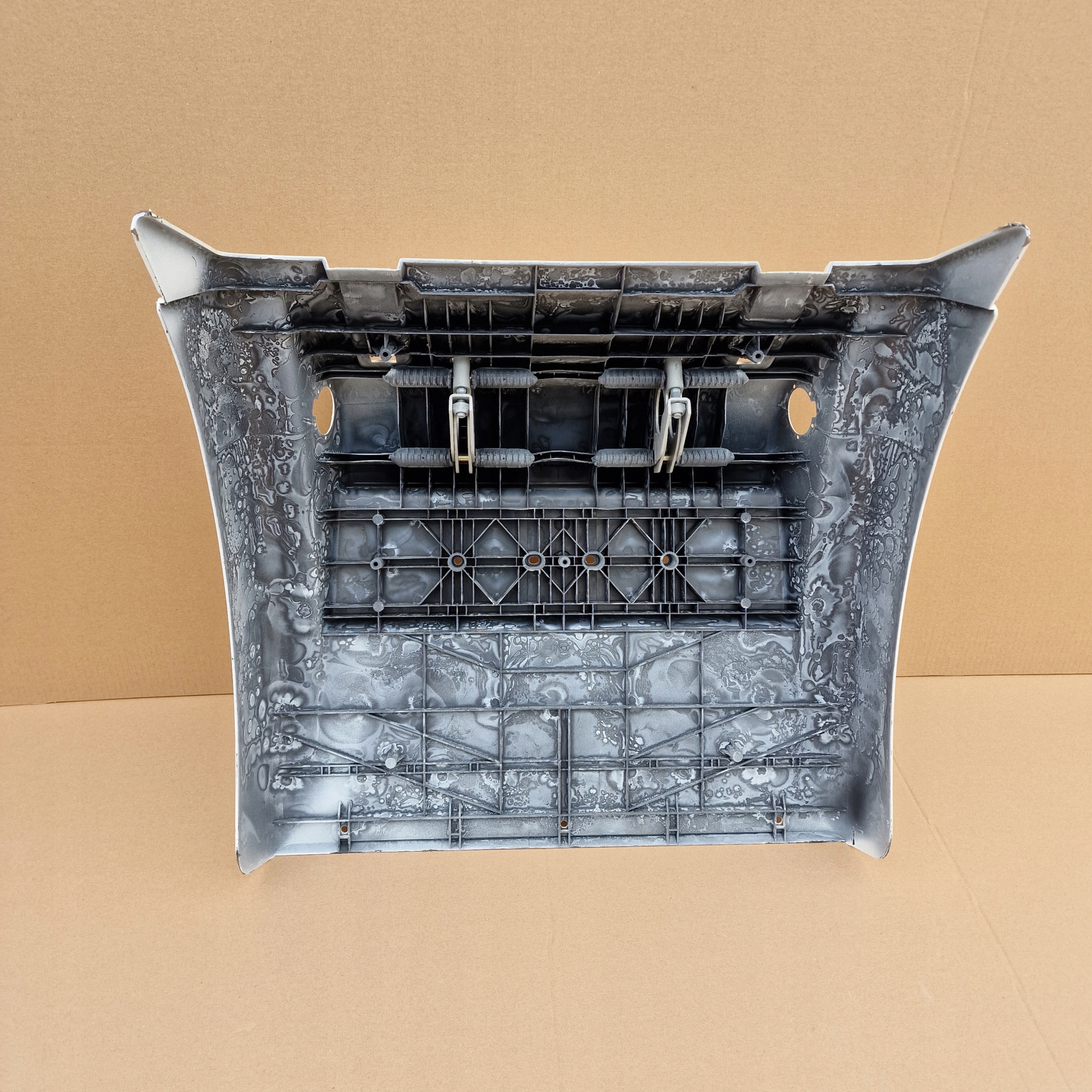 MAN TGA TGX TGS BŁOTNIK CHALAPCZ TYŁ ORYGINAŁ Producent części MAN OE