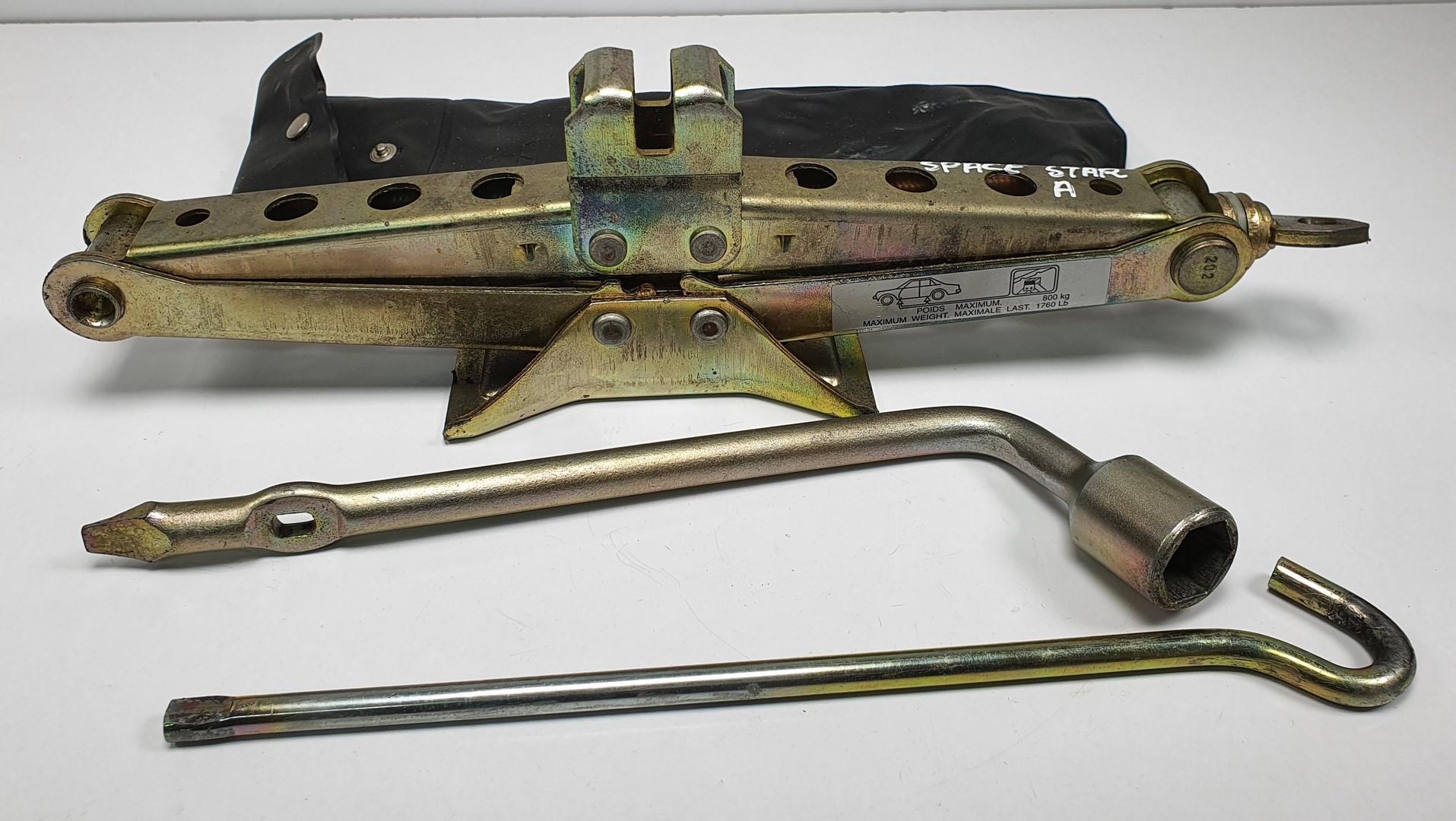 LEWAREK PODNOŚNIK KLUCZ MITSUBISHI SPACE STAR Udźwig 800 kg