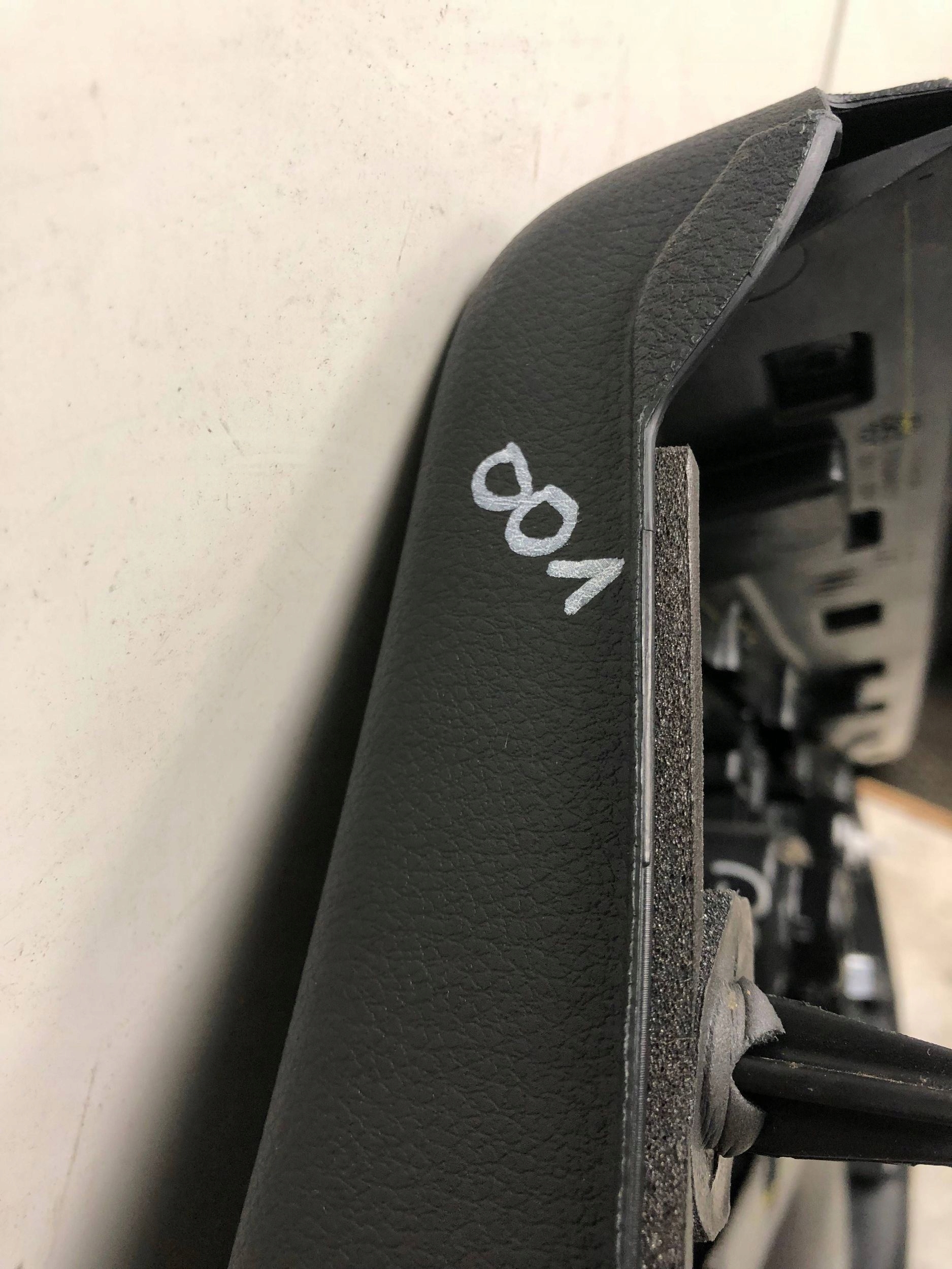 side door left rear part leather JEEP COMPASS II 4GIBAD003