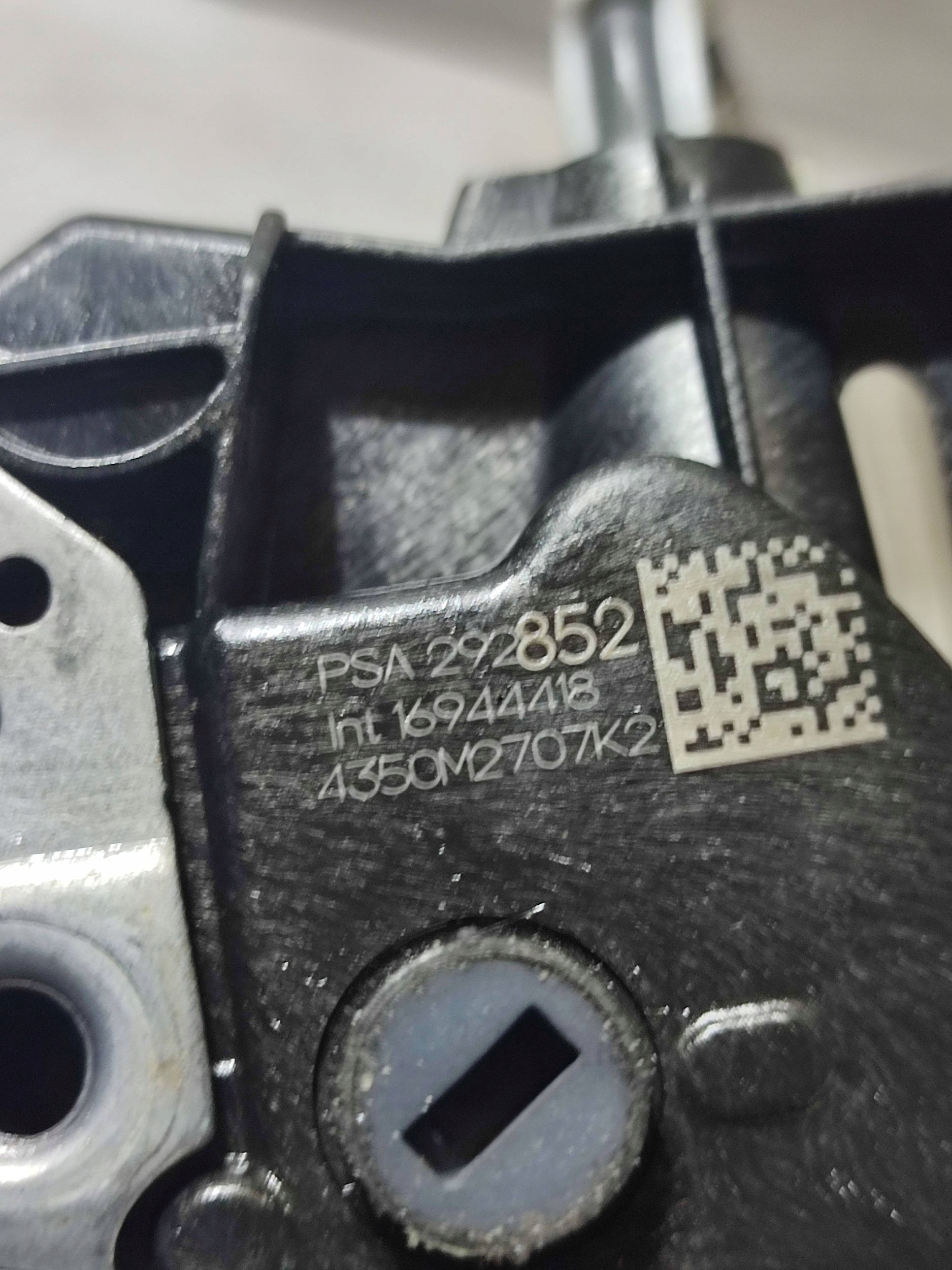 Opel Corsa F 2020 rear part side right lock door
