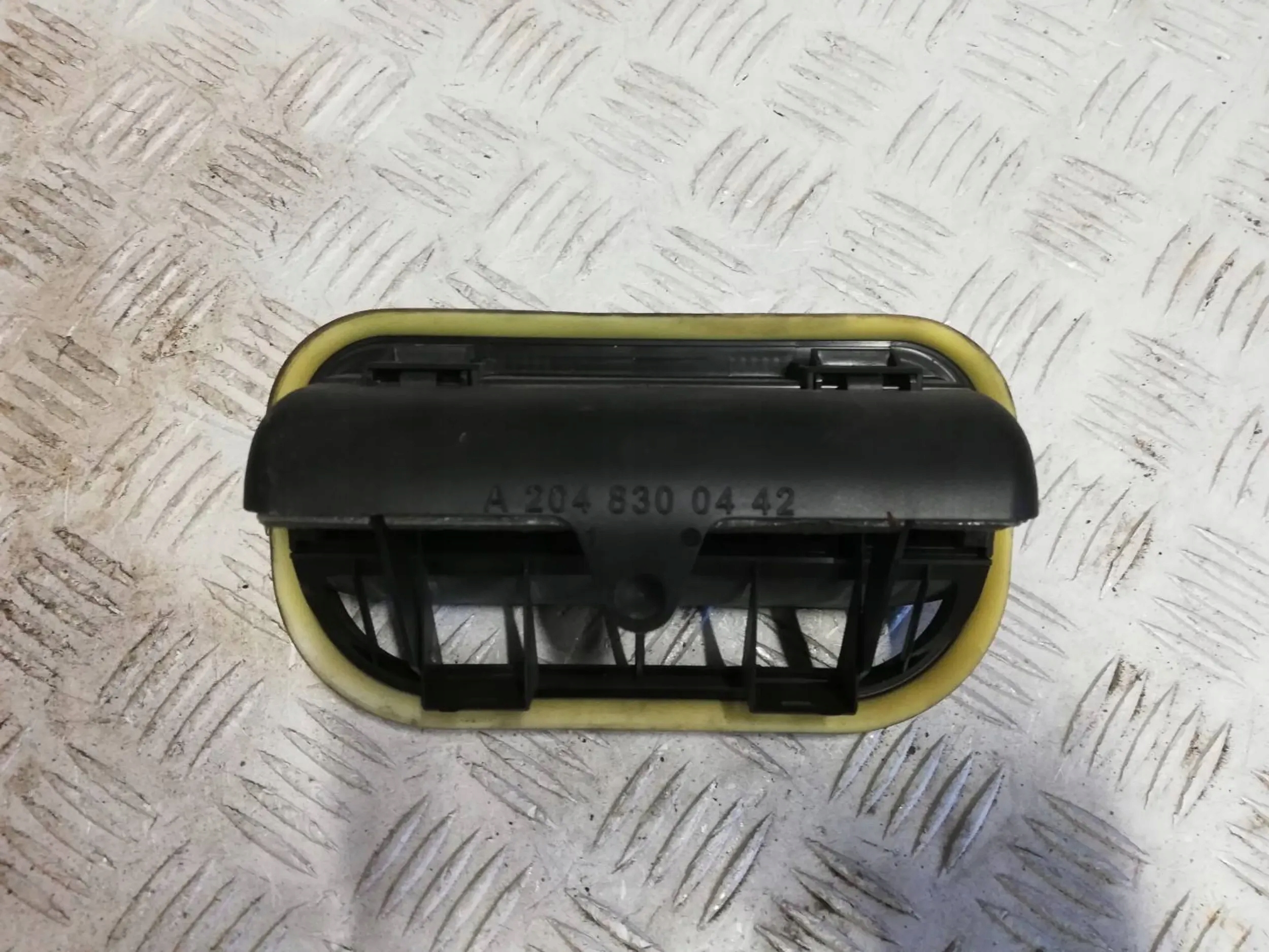 KRARKA DEKOMPRESYJNA A2048300442 MERCEDES B KLASA W246