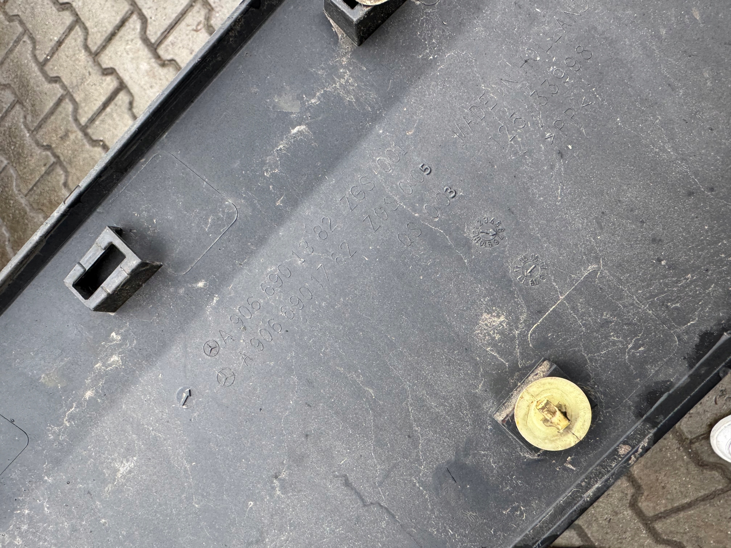 MERCEDES SPRINTER II 906 A9066901382 moulding left rear part