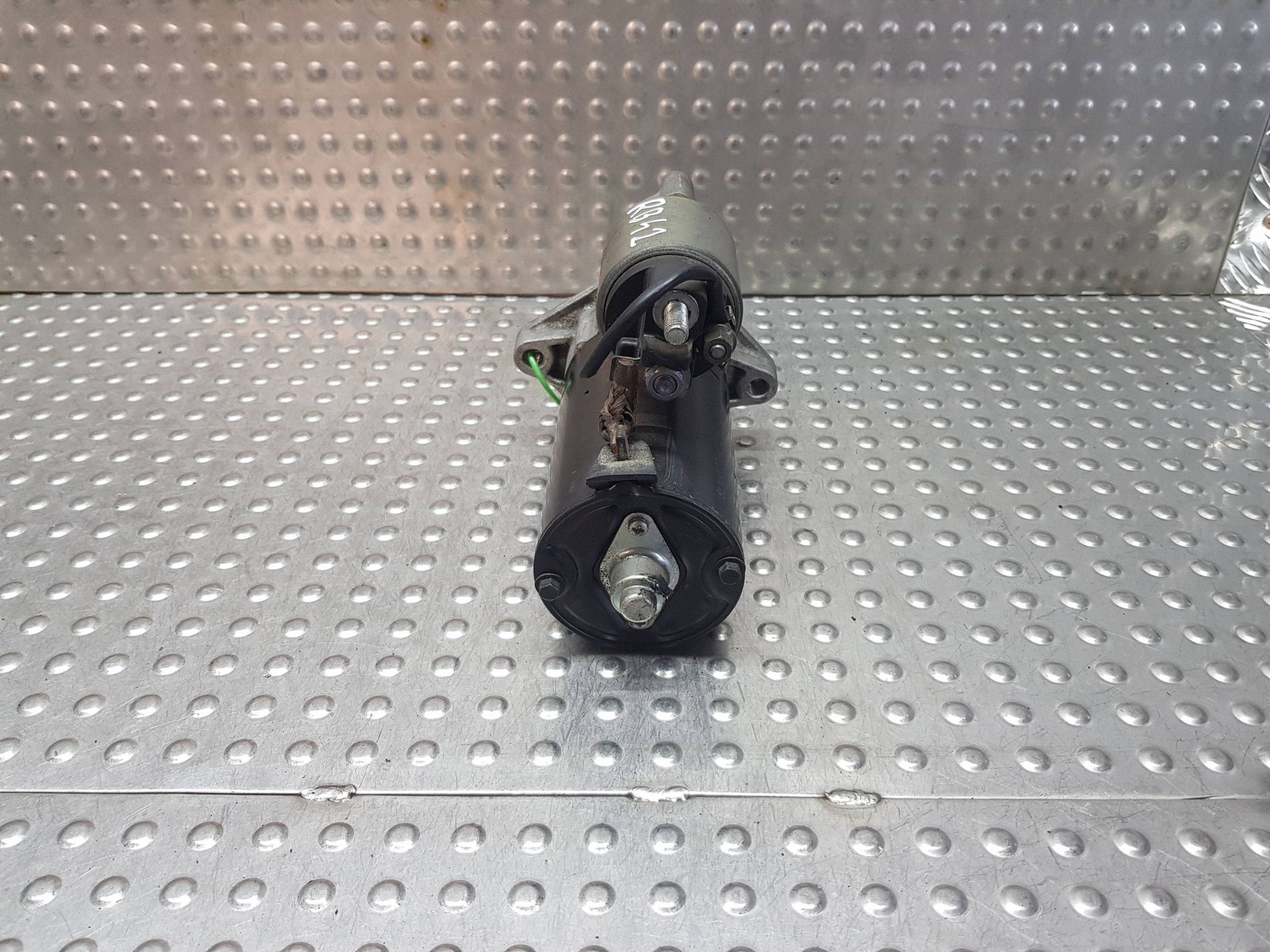 moteur du démarreur 7796892 BMW E83 E87 E90 E91 E92 E93 E60 E61 E65 E70 E71 M47 M57