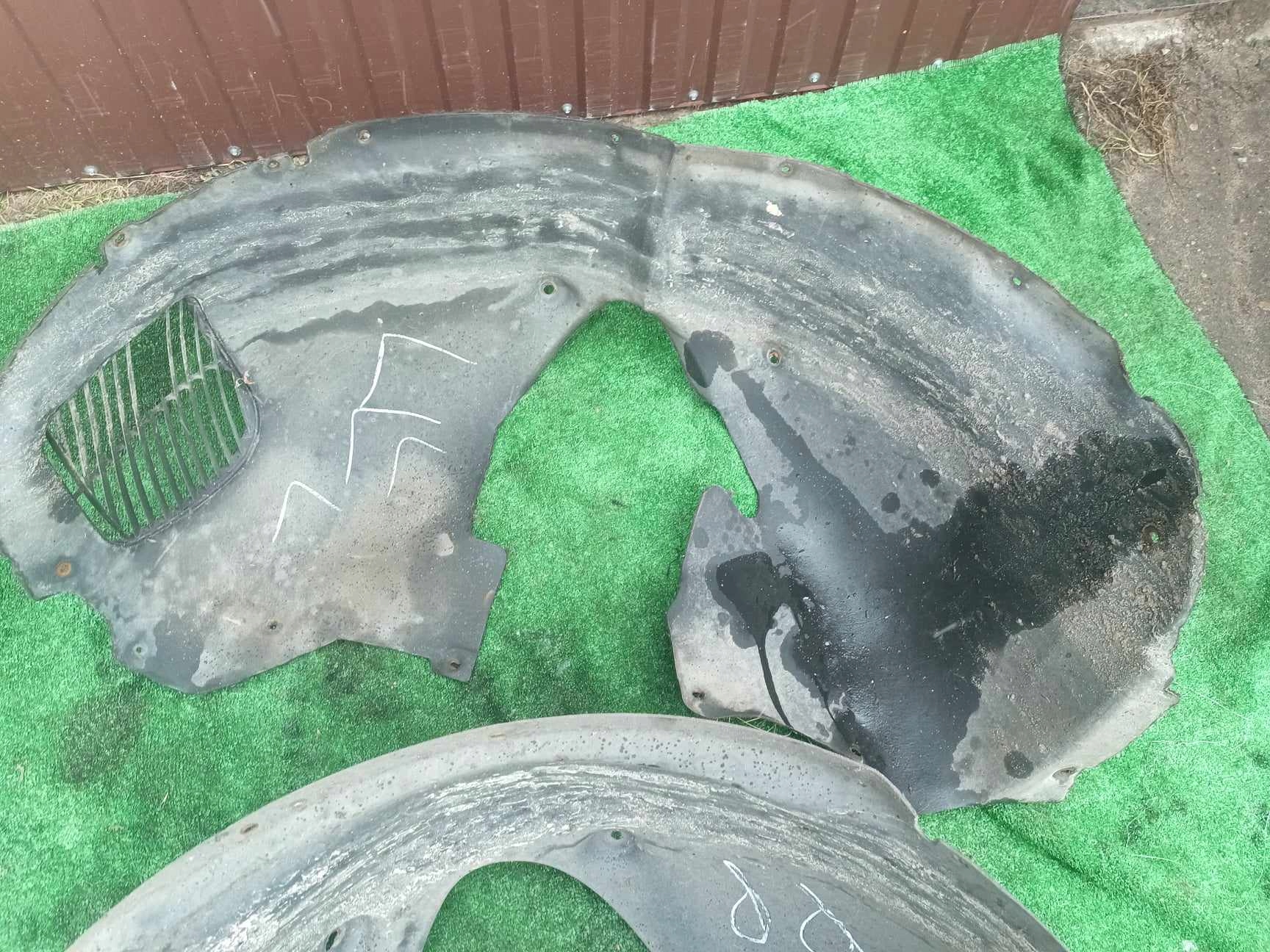 vw TOUAREG подкрылки переднее левое 7L6 809 962