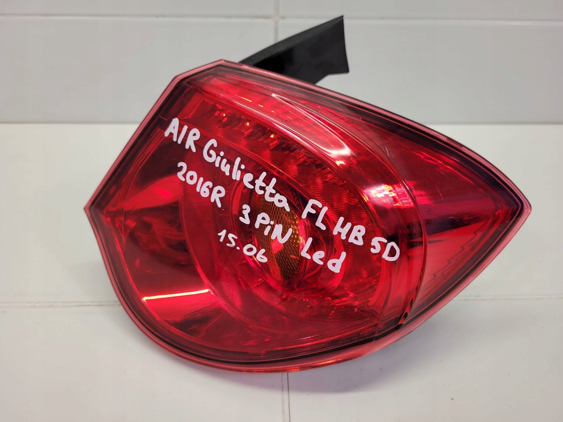 light rear right side Alfa Romeo Giulietta 3 facelift 2018 50513612