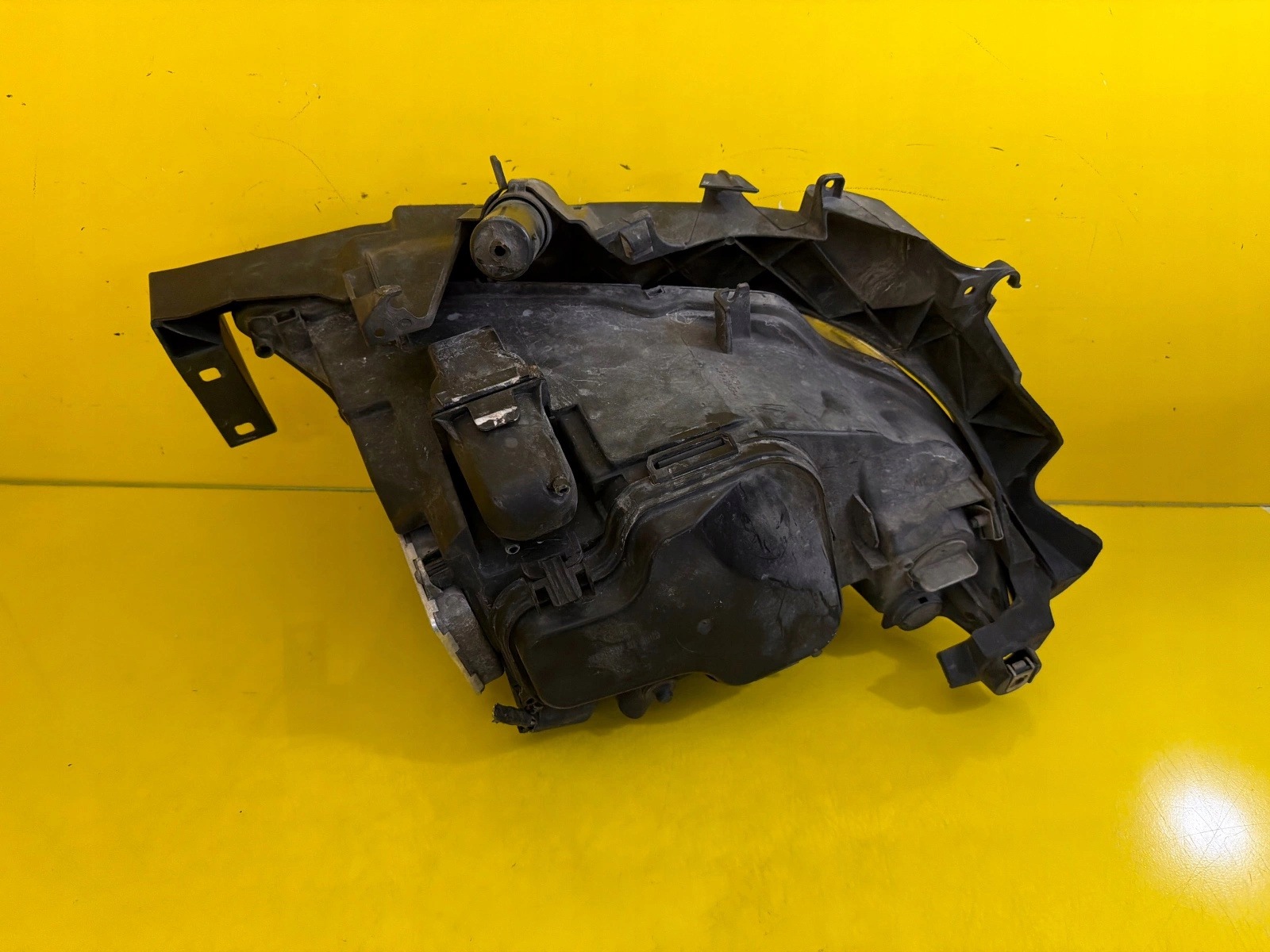light left Bmw 3 E90 E91 2005-2008 Bi-Xenon non-setting 7161667