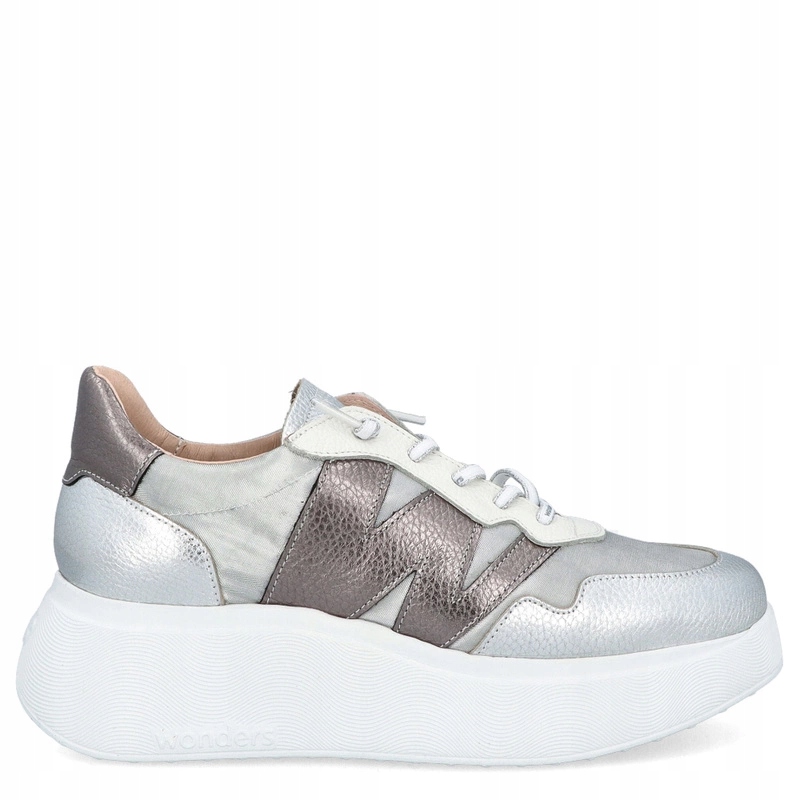 Lehké dámské tenisky Wonders A-3622 Stříbrné 42