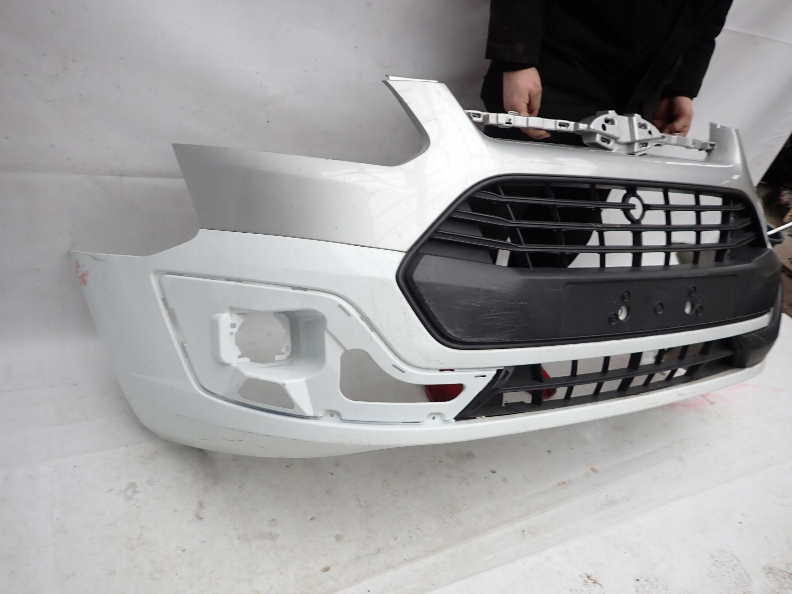 FORD TRANSIT CUSTOM 12-17 nárazník předek přední