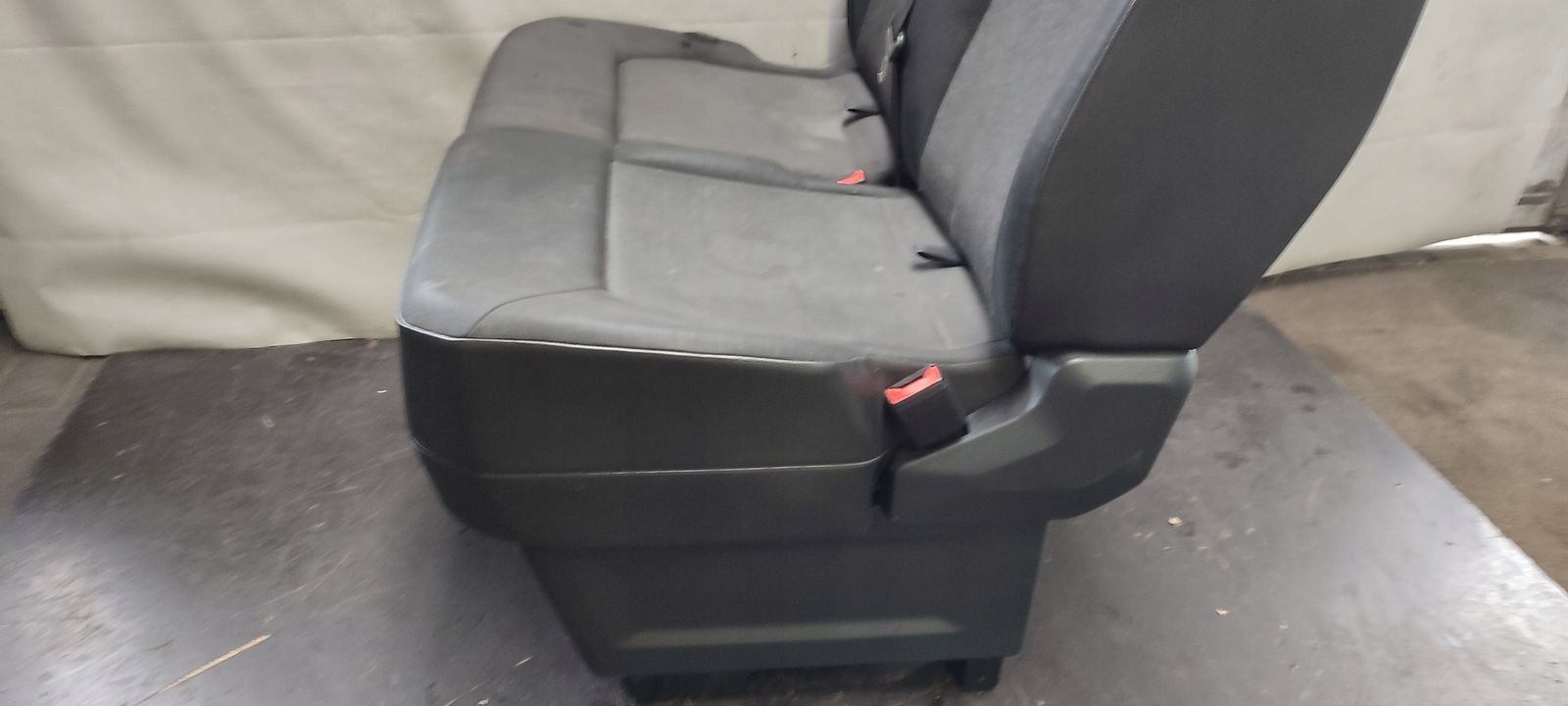 Lawka Sitz dwojka VW Crafter II 7C0