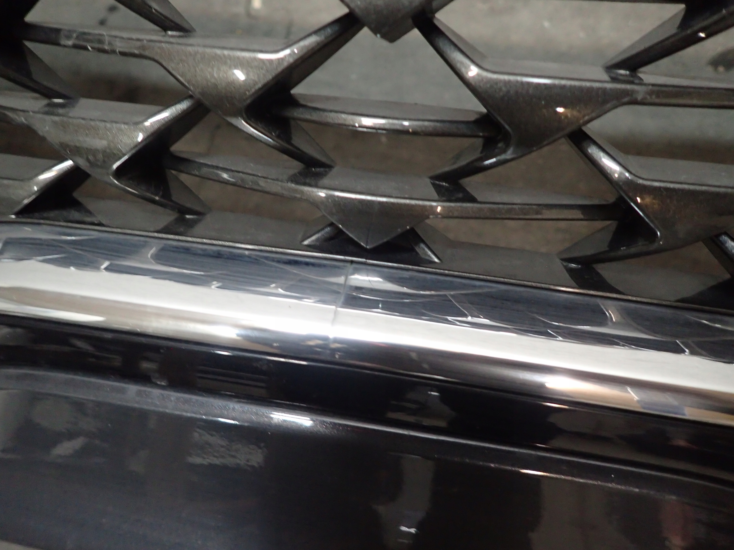 BUMPER FRONT KIA SPORTAGE LIFT 19