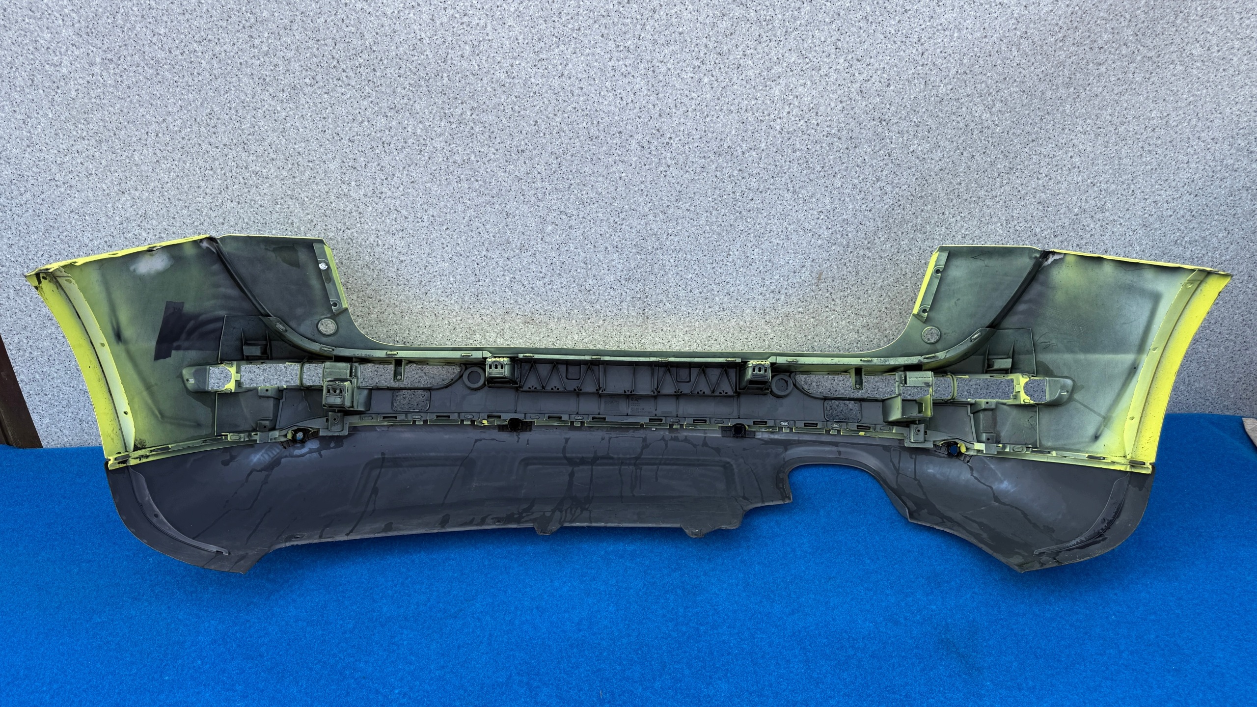 AUDI Q5 8R bumper rear part rear + SPOILER 8R0807511 CA95