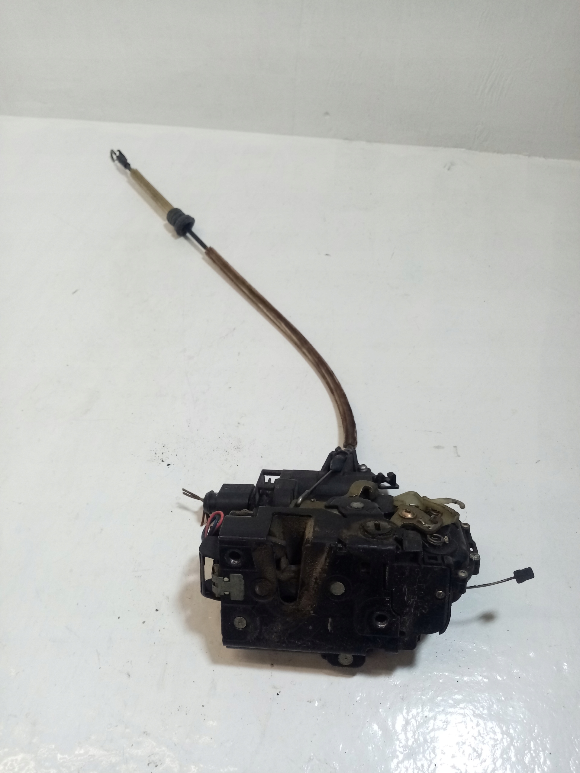 lock door CENTRALNY right rear part rear SEAT TOLEDO 2