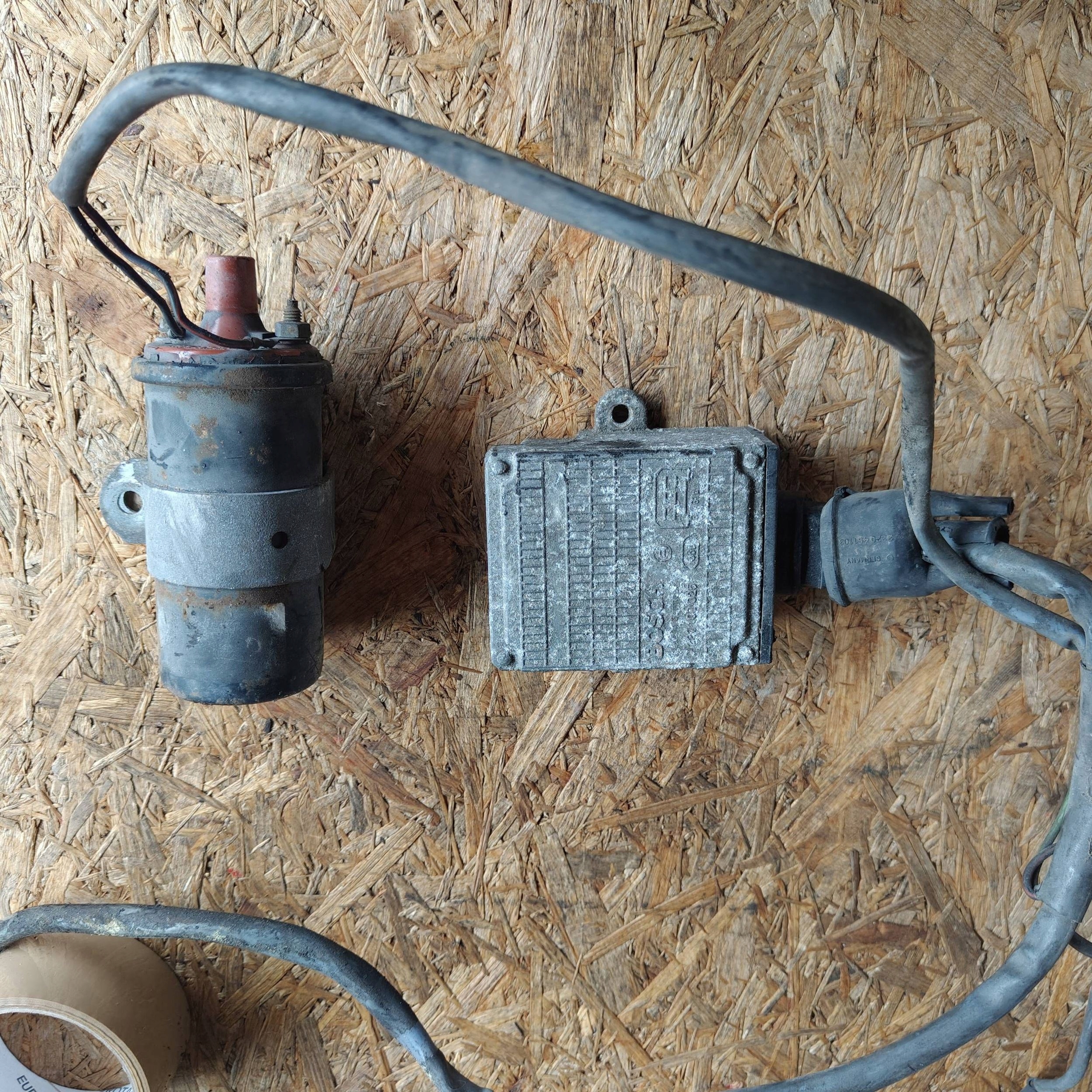 control unit zaplonu BMW 5 E12 227100025