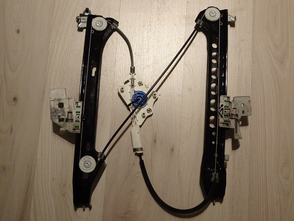 MERCEDES CLS W219 C219 MECHANIZM SZYBY TYŁ LEWY 2004-