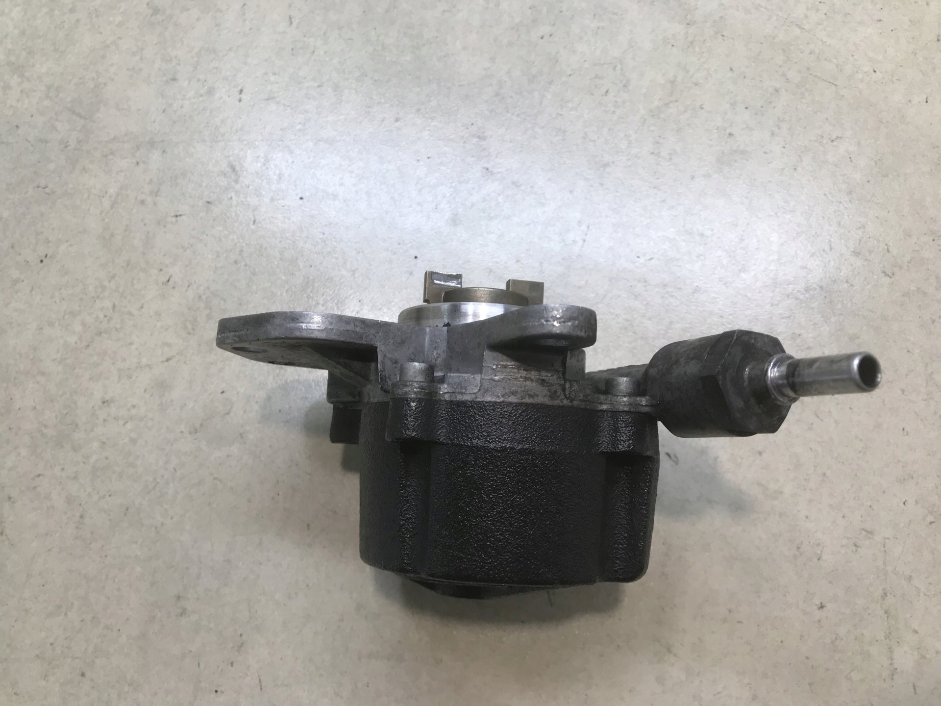 Pompa VACUM PEUGEOT 807 2.0 HDI