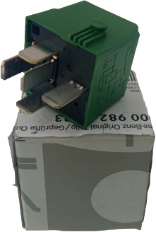 

Przekaźnik Airmatic Mercedes W211 W190 Sl