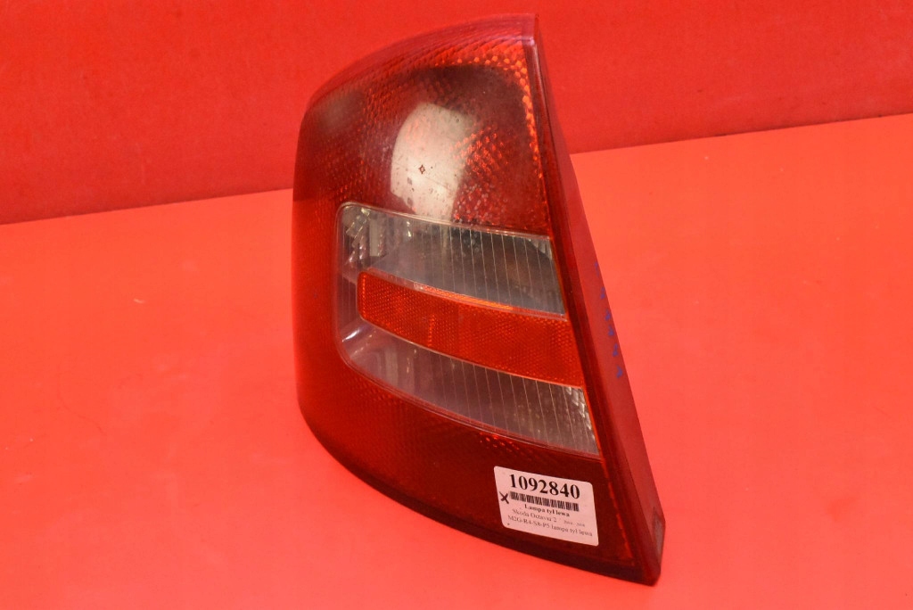 light left rear part rear 1Z5945095A SKODA OCTAVIA 2 II HB 04-08