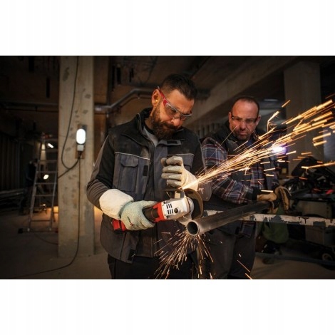 961b411d48689af8d4938274d00c