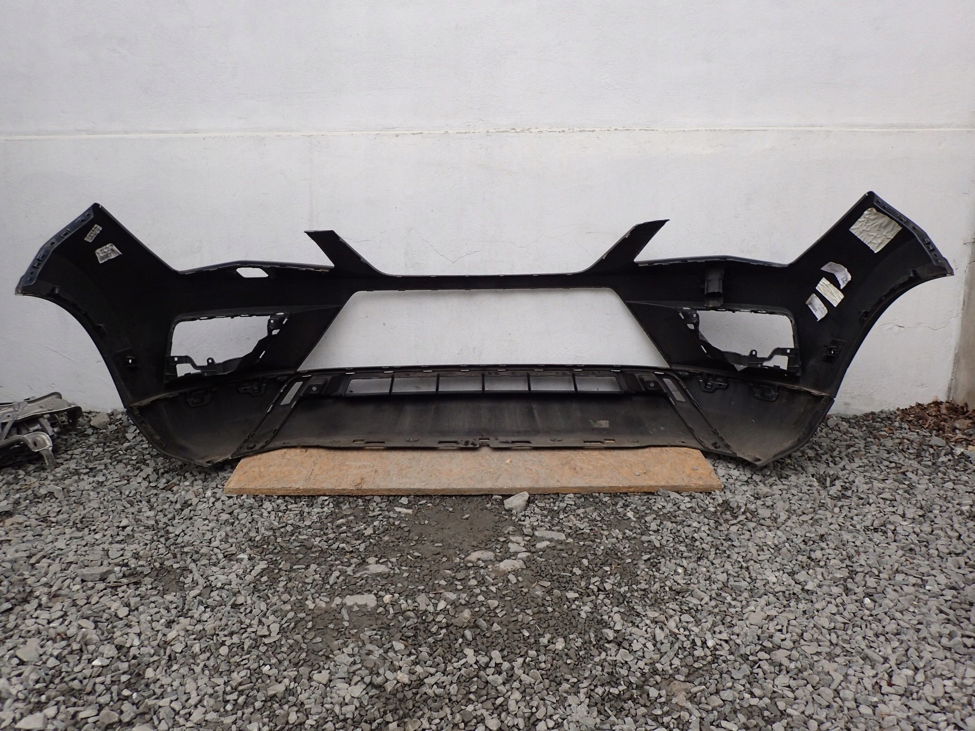 bumper front front SEAT ATECA 575 2016-2020R