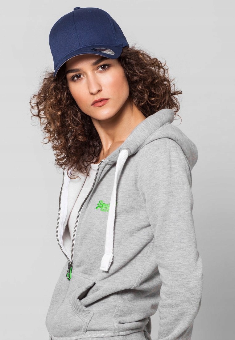 CZAPKA Z DASZKIEM FLEXFIT BASEBALLÓWKA GRANAT S/M Rozmiar S/M