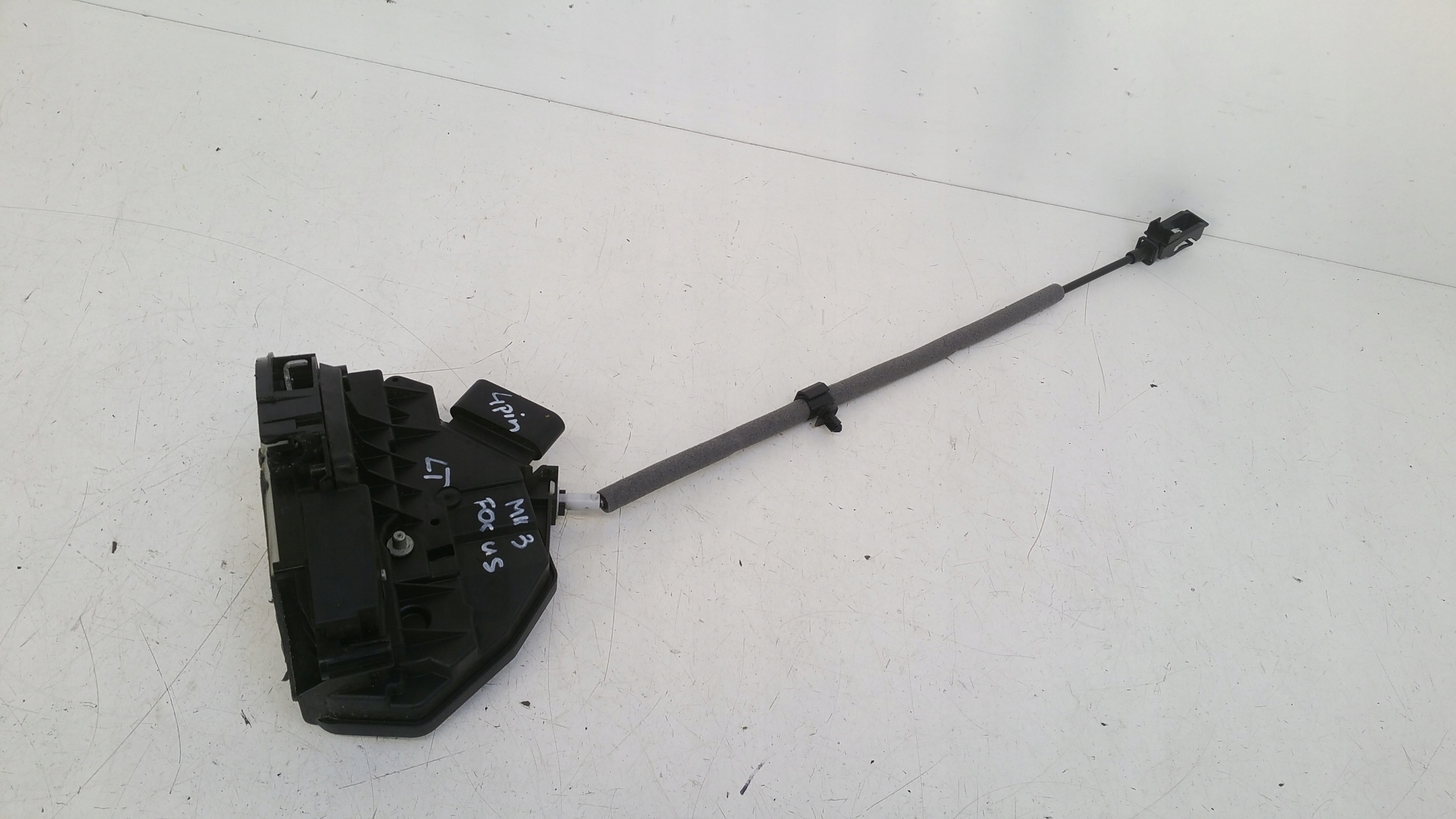 lock left rear part BM5AA26413AF Ford Focus MK3