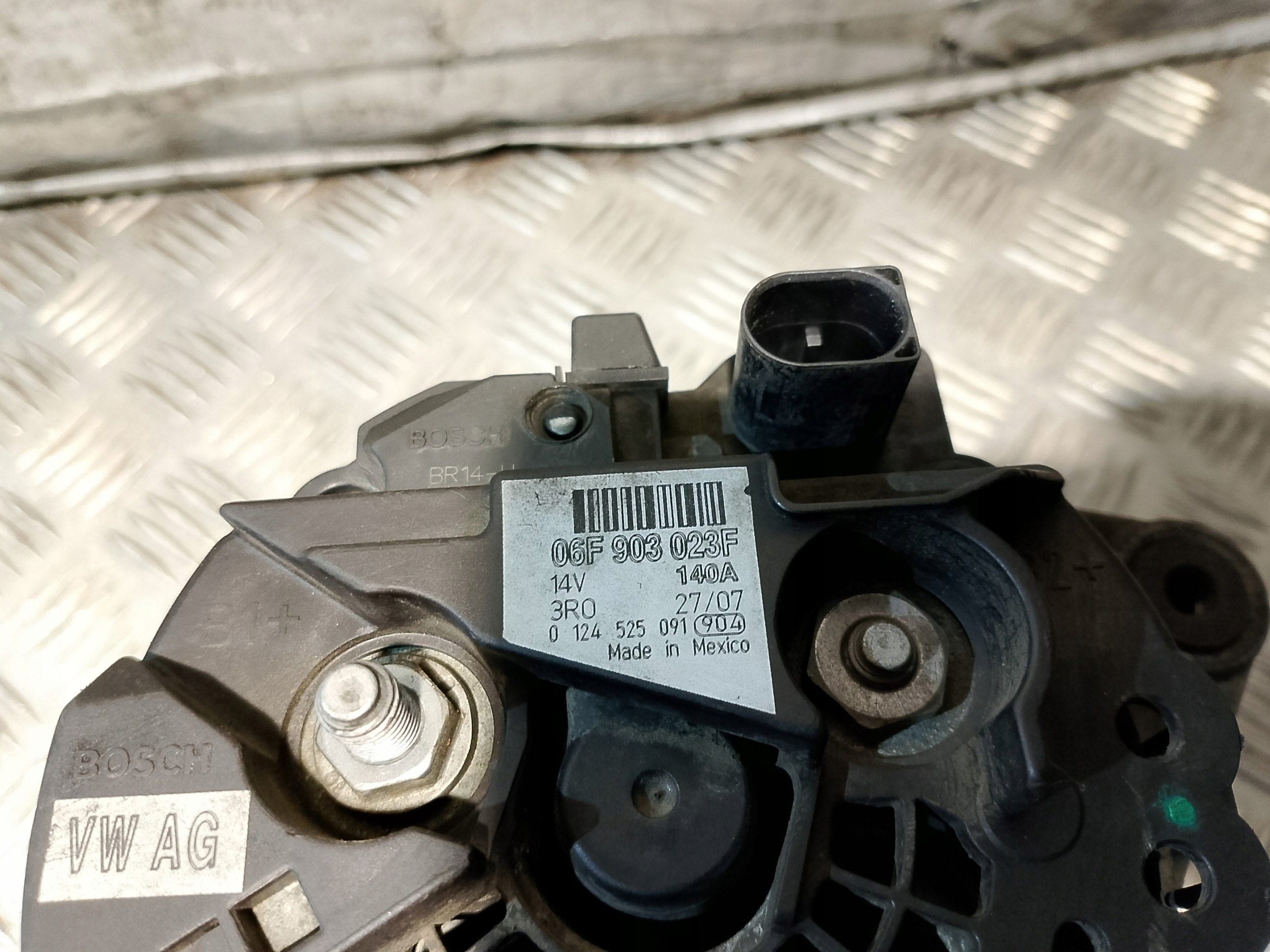 alternator VW JETTA 1.9 TDI 06F903023F 0124525091 140A