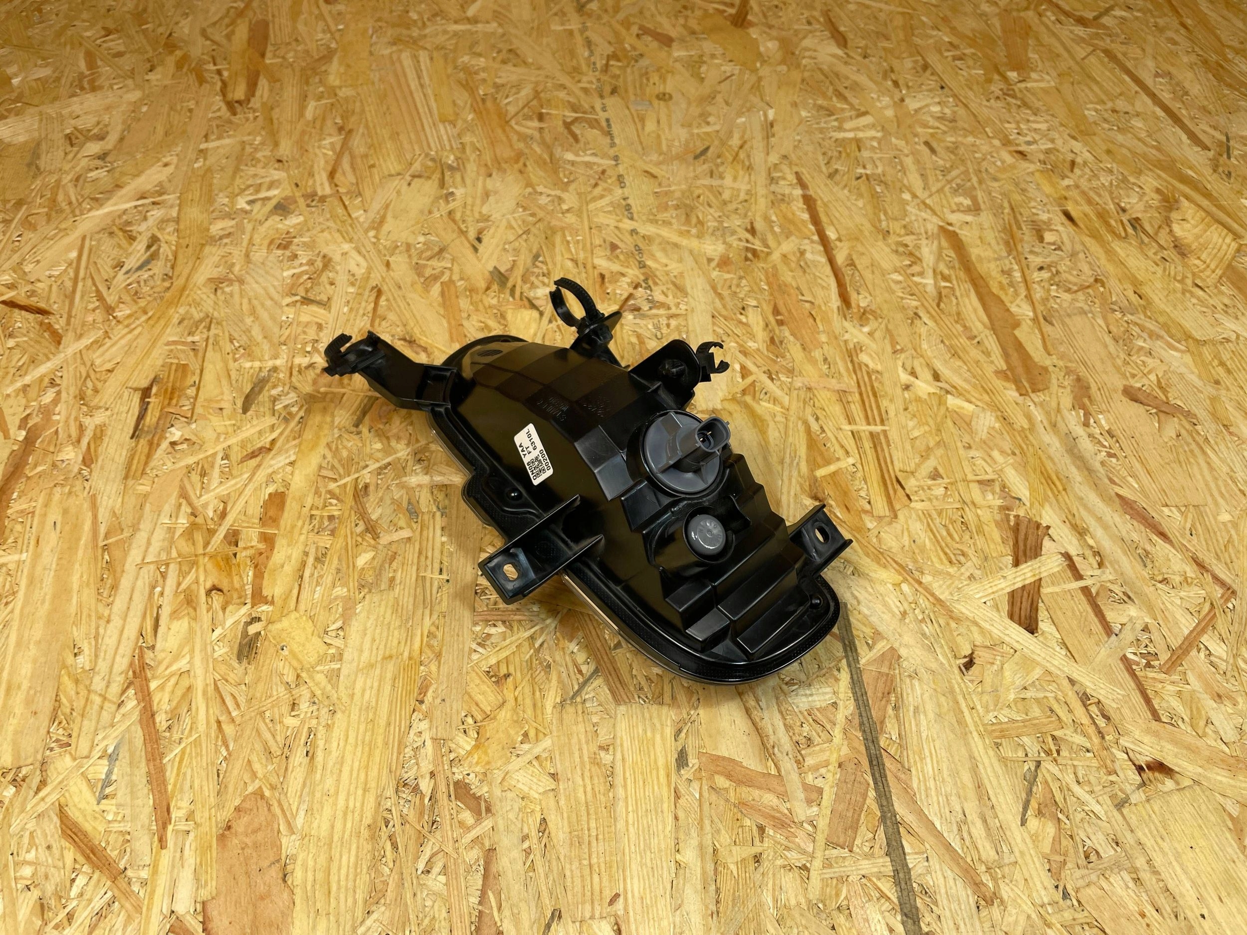 ГАЛОГЕН решетка радиатора передний левый suzuki SX4 S-CROSS II 2021-