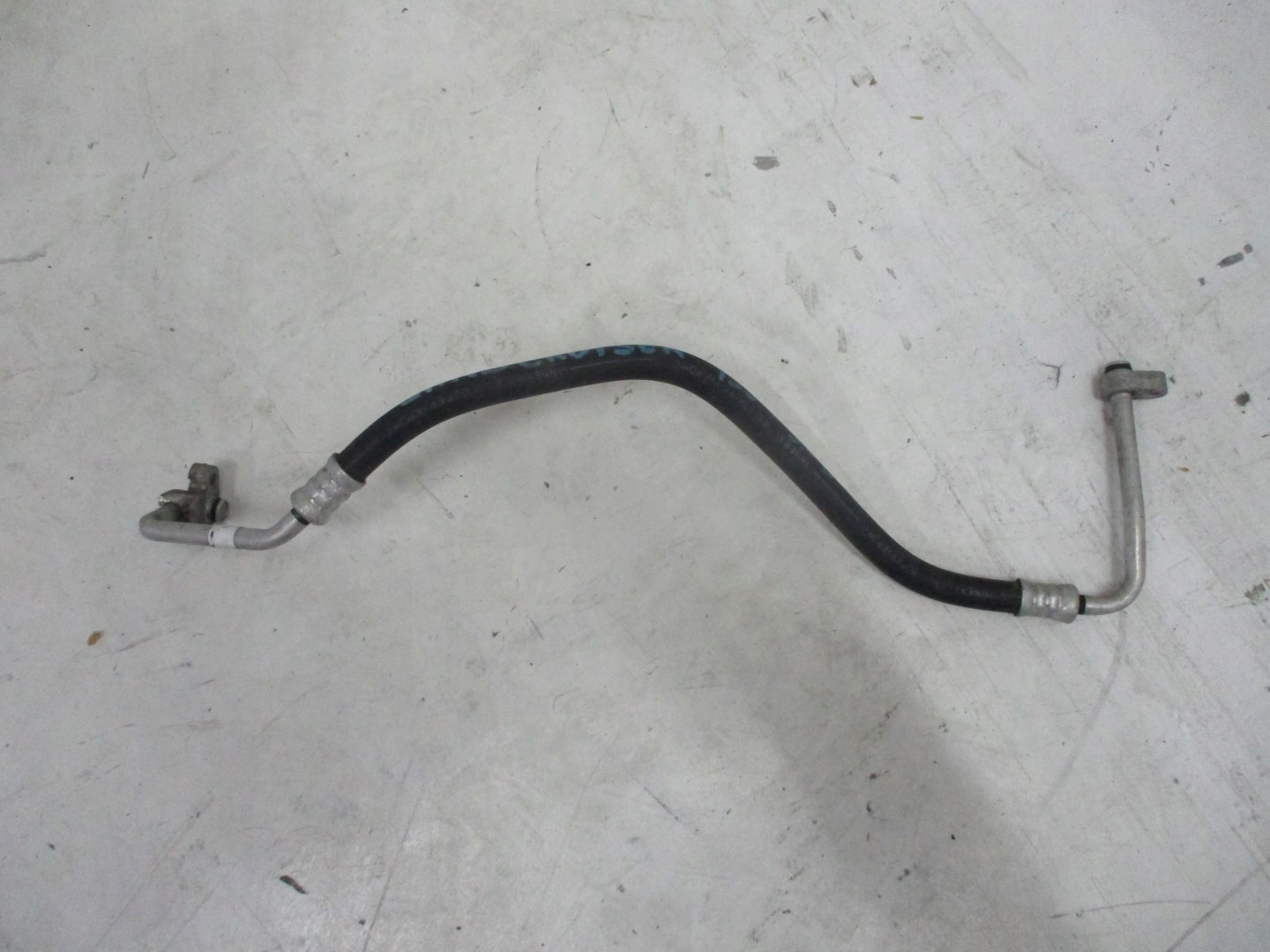 PRZEWOD KLIMATYZACJI TOYOTA LAND CRUISER