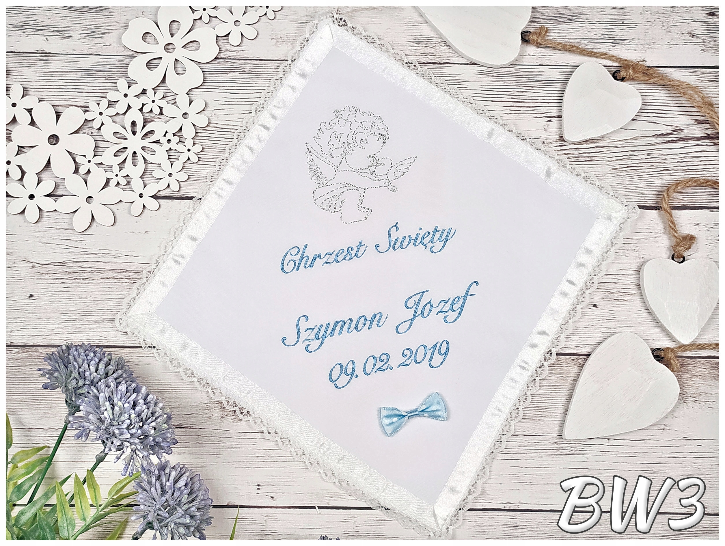 Unikalna szatka do chrztu haftowana krzyżmo Pamiątka Chrztu z pudełkiem BW Kolor biały