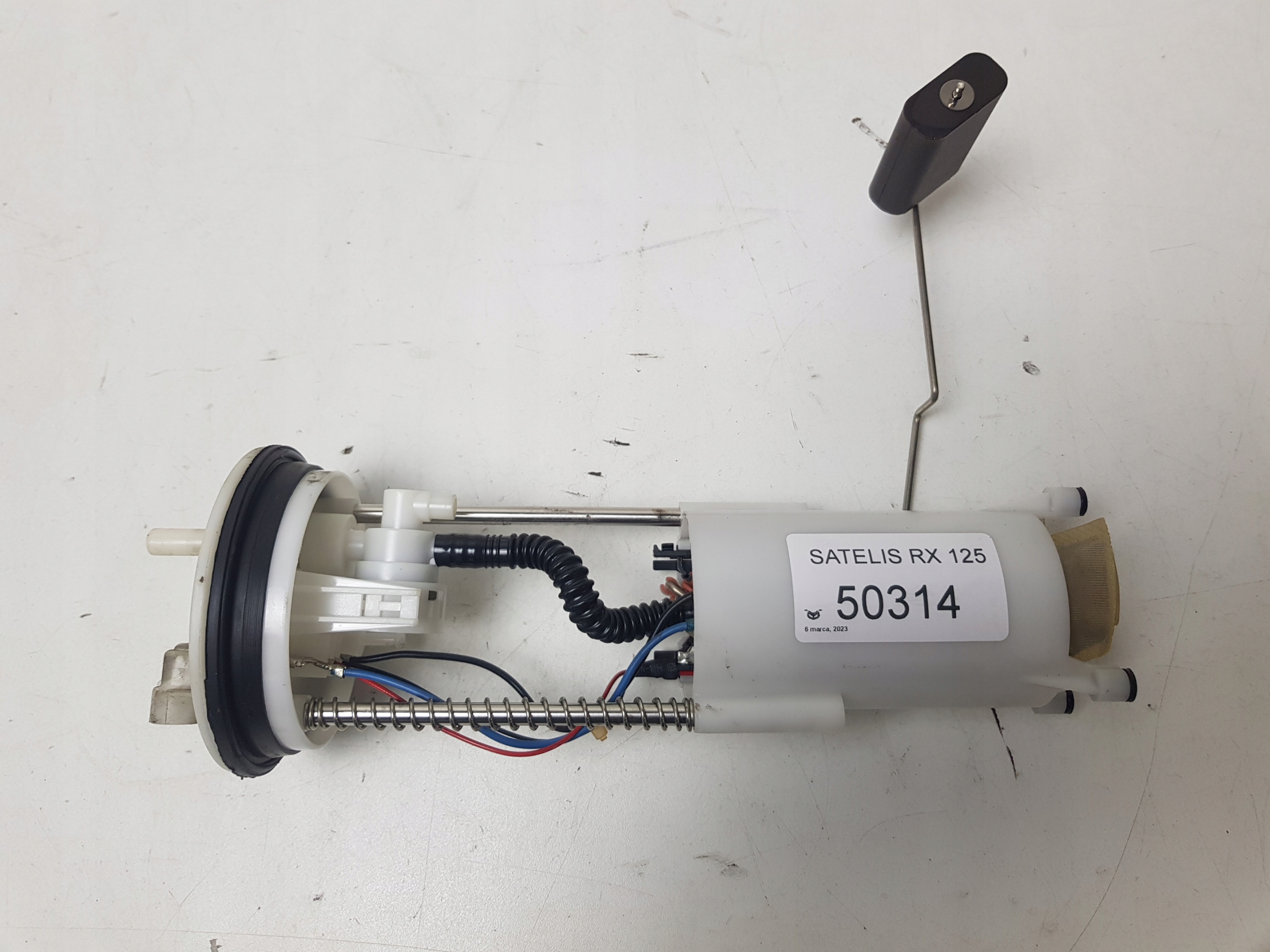 PEUGEOT SATELIS II 125 POMPA PALIWA M1