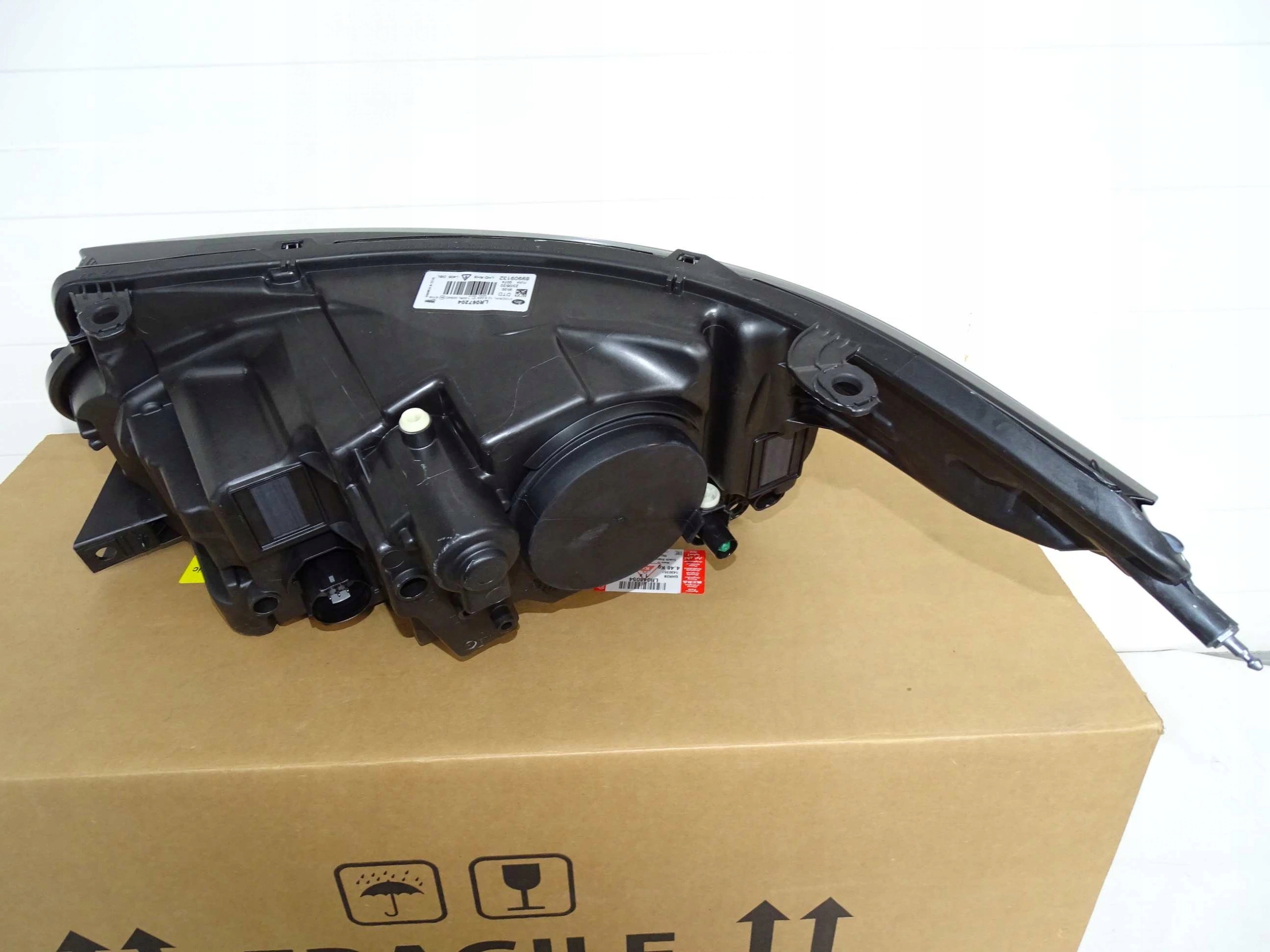 Reflektor 16 PIN Xenon RANGE ROVER L405 2013- Rodzaj świateł mijania Ksenonowe