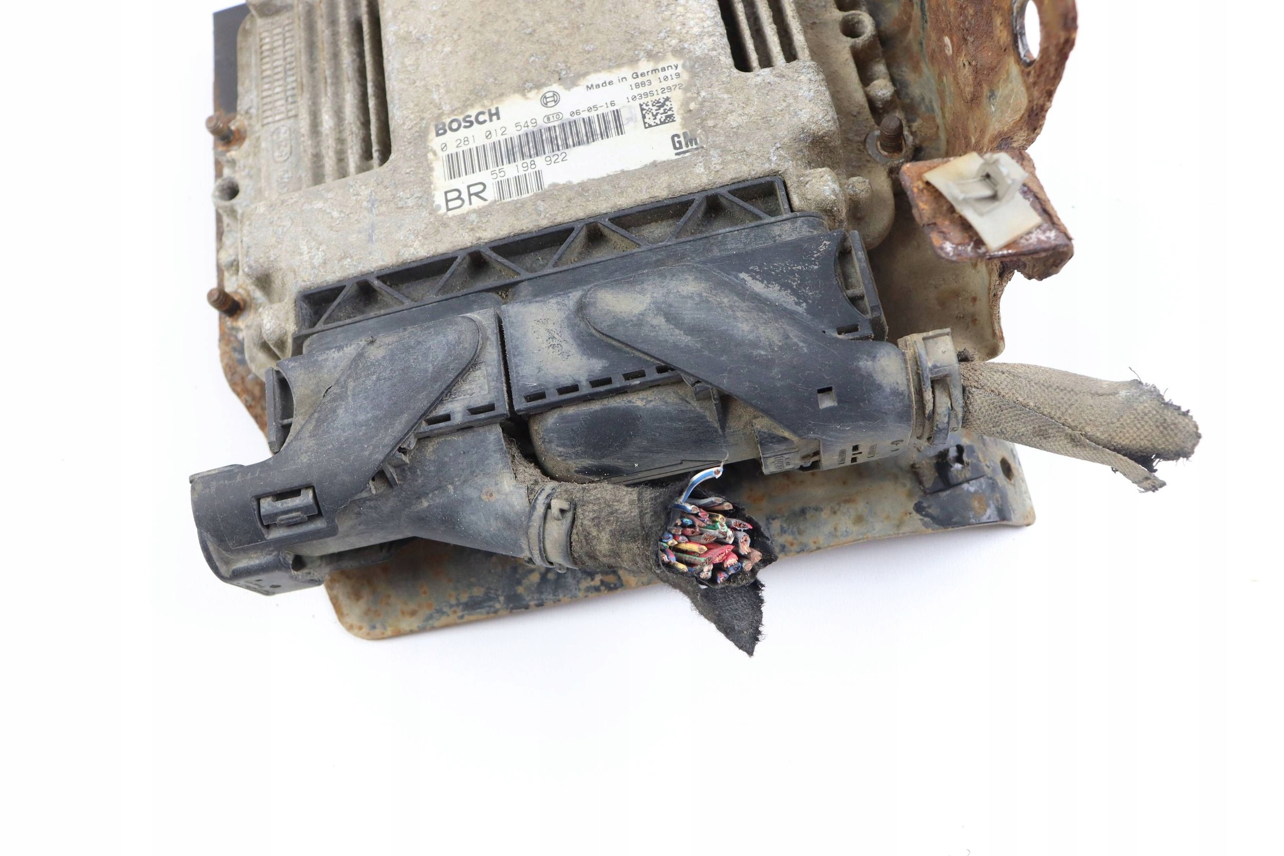 OPEL ZAFIRA B computer control unit of the engine 1.9 CDTI 55198922 0281012549