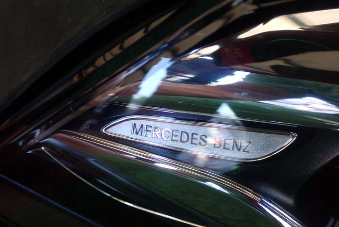 MERCEDES W247 247 GLB MULTIBEAM LED 20- reflektor right light right