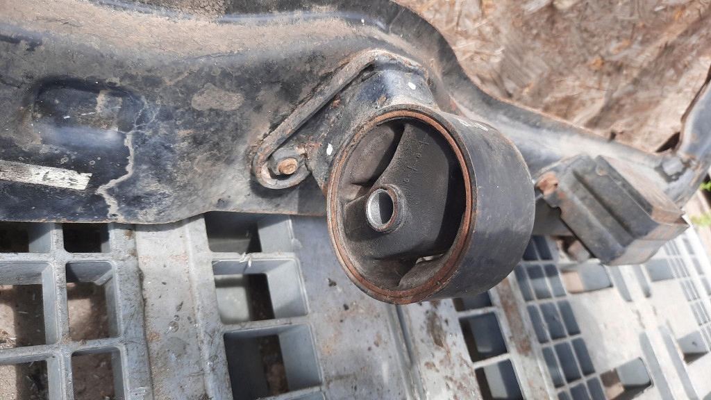 подрамник перед Hyundai атос II 1.1b 05R