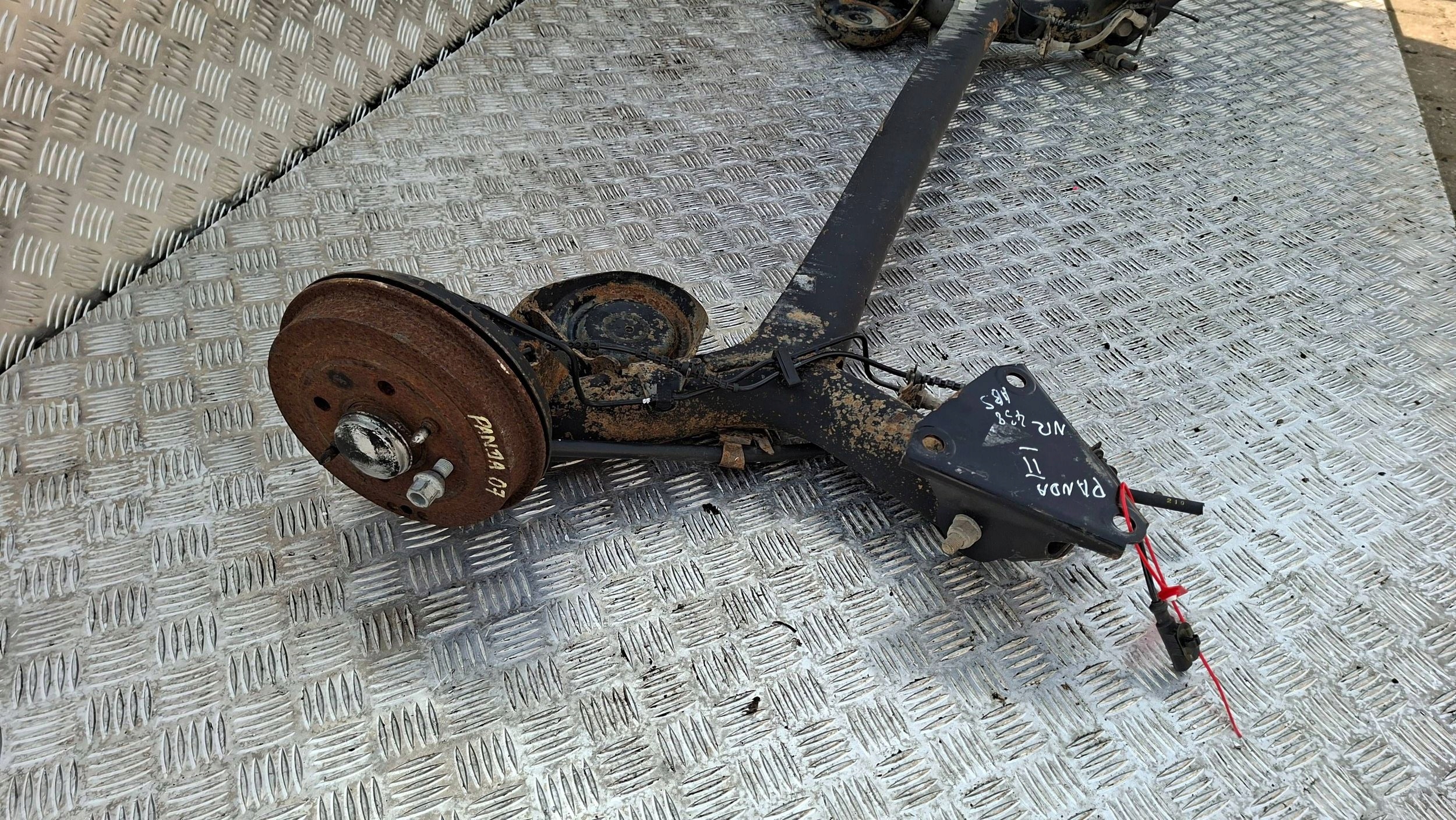 axis rear part FIAT PANDA II 2003