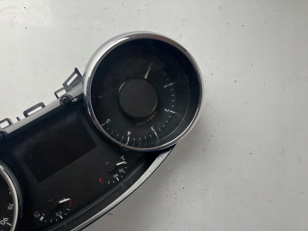 dials dials PEUGEOT 3008 LIFT 9804898580