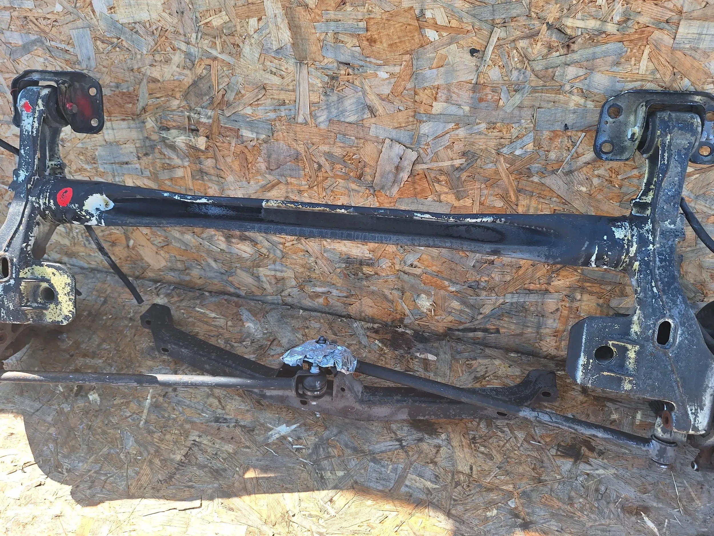 Oś tył Opel Astra J Kombi 09- Typ samochodu Samochody osobowe