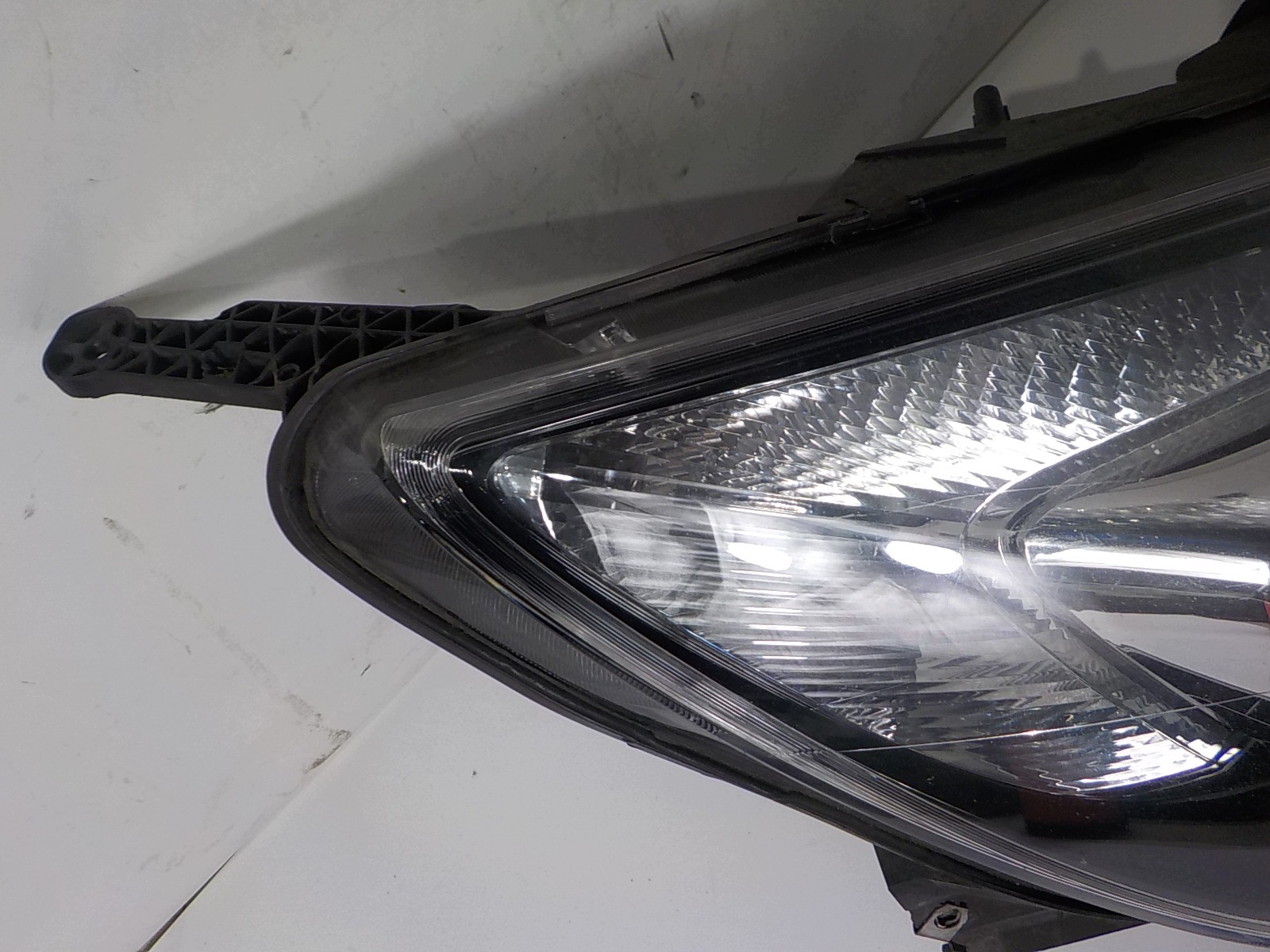 OPEL ASTRA J IV light right front front UK 13281283