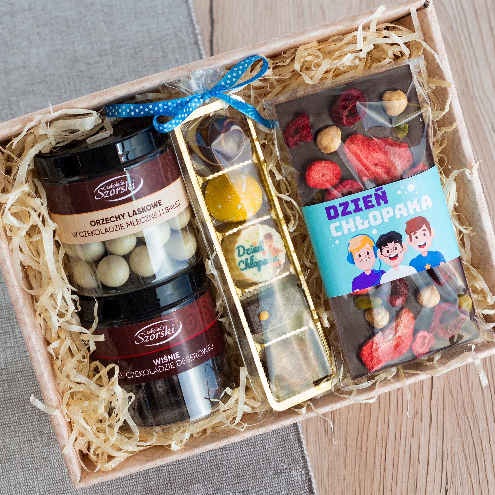 Zestaw słodyczy z okazji Dnia Chłopaka