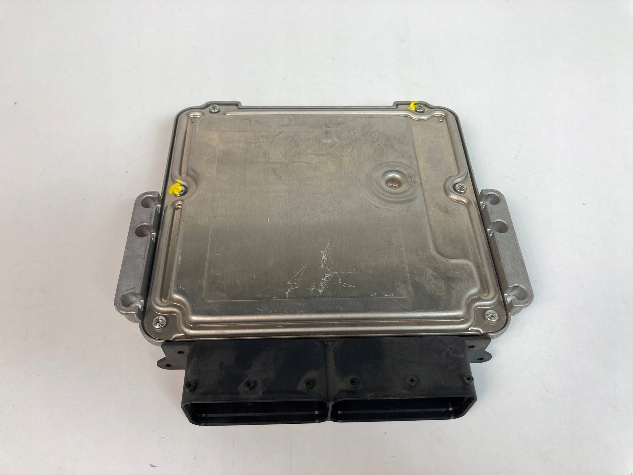KIA Sorento III 2.2 D computer control unit of the engine 39110-2FMM6