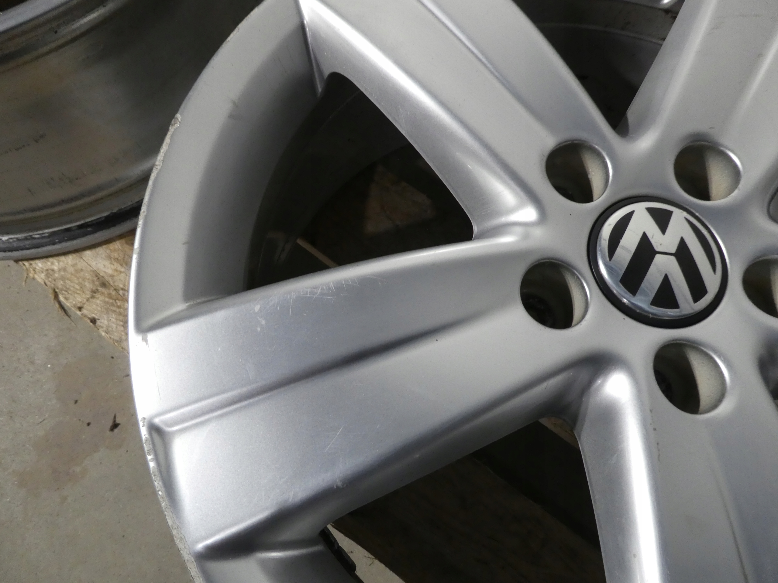 4X disc 5X112 16 VW 1T0601025T