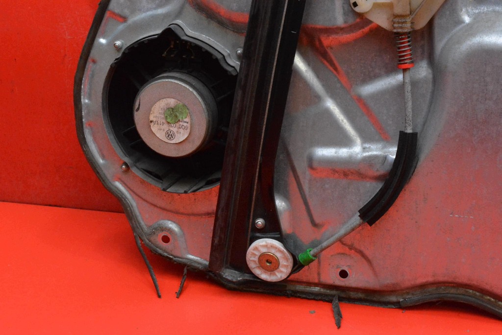 window regulator left front EU 6Q3837401H VW POLO 4 IV 9N 3D 01-05