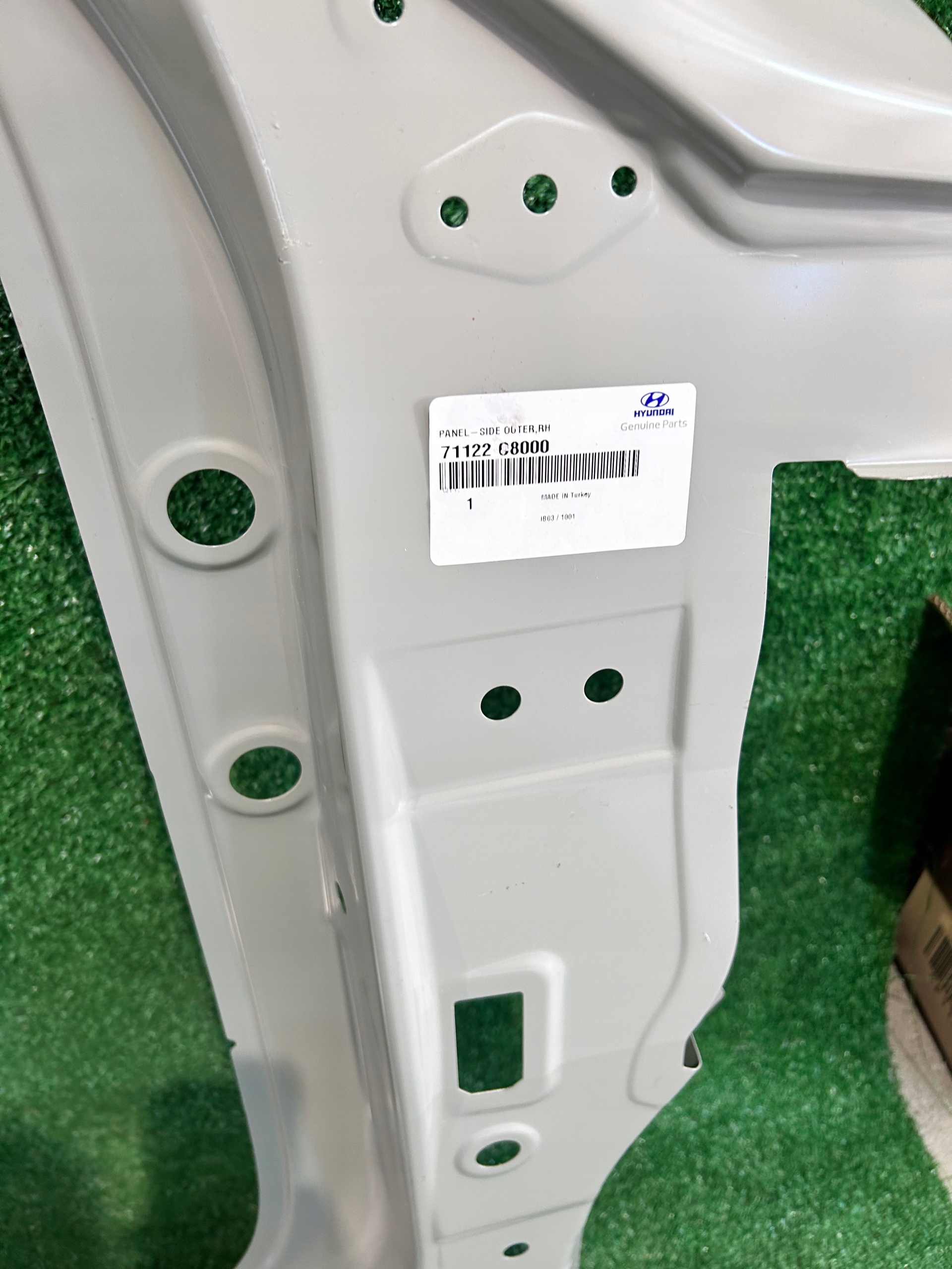 threshold right HYUNDAI I20 II