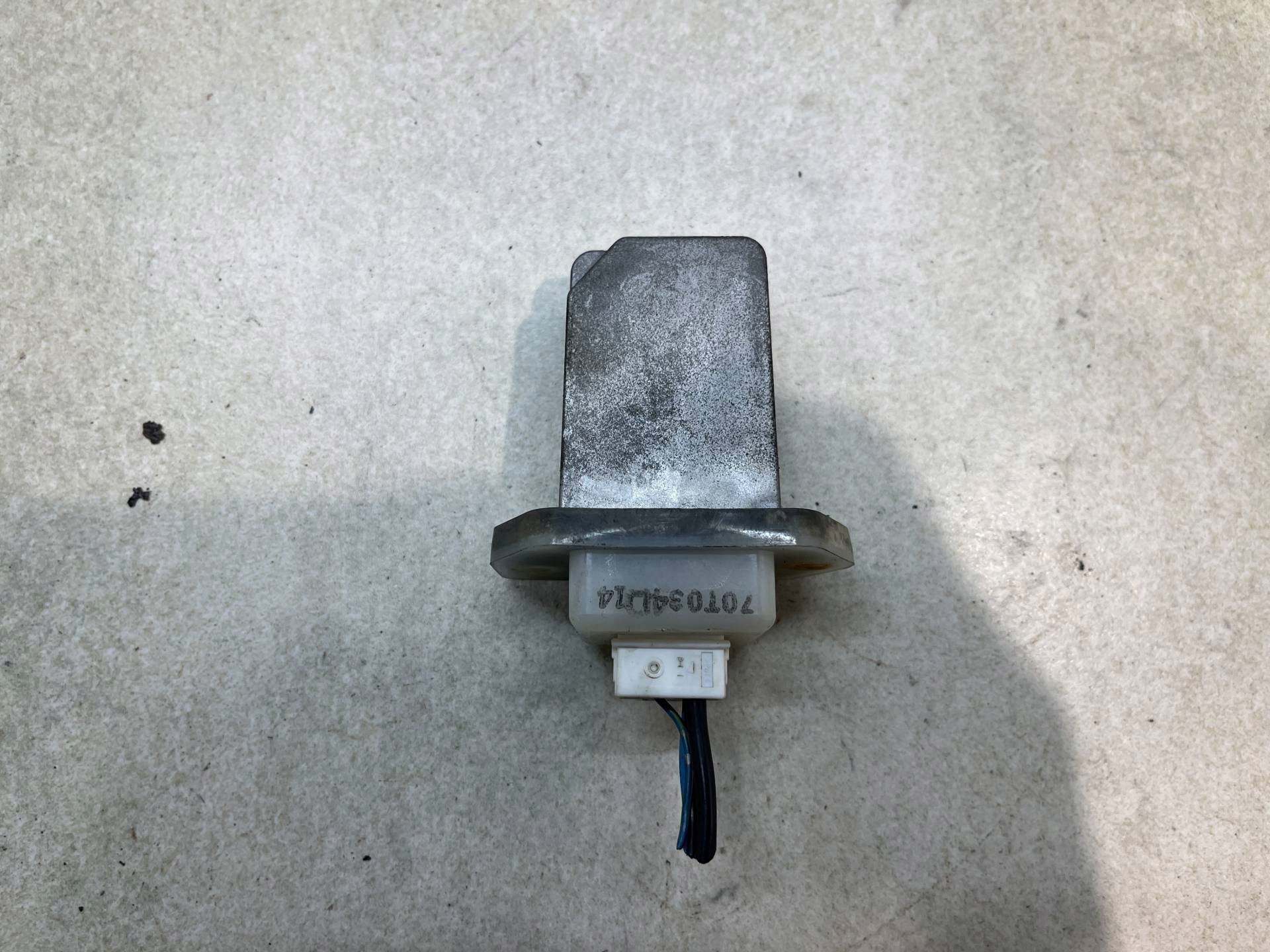 heater resistor PRIMERA P12 1.9DCI 70T034D14