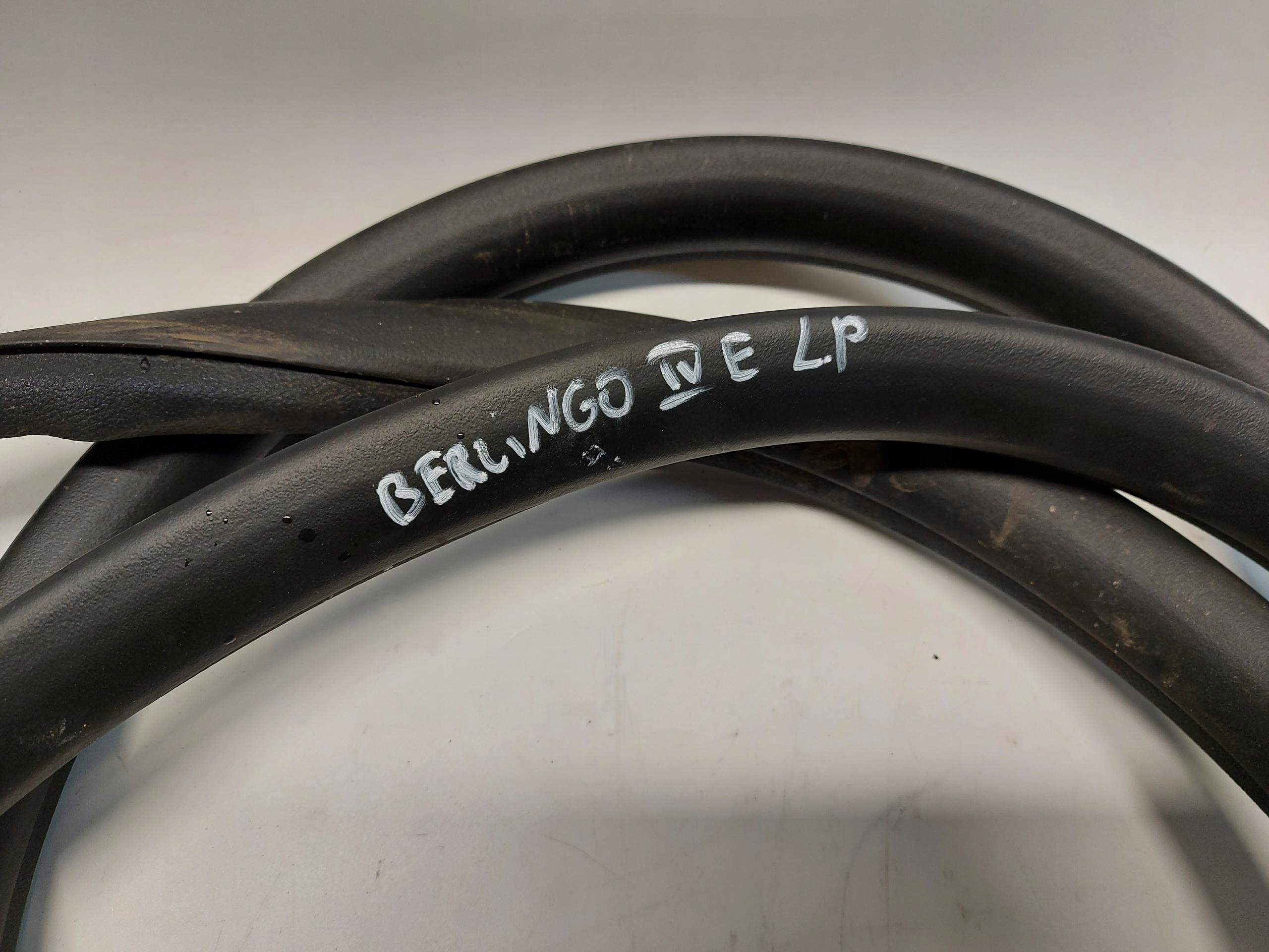 Citroen E-Berlingo IV gasket door front right